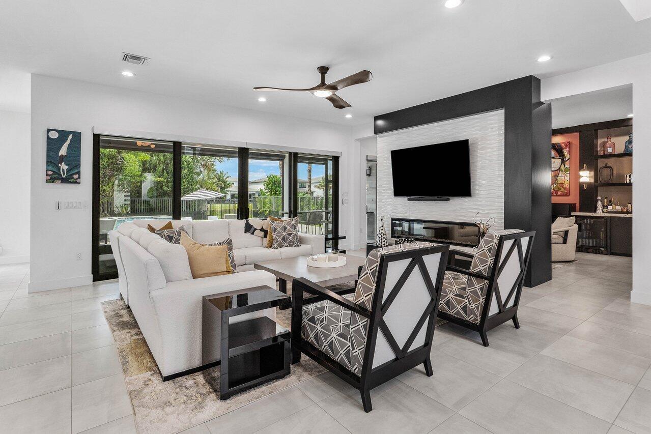 8568 Dream Falls, Boca Raton FL 33496