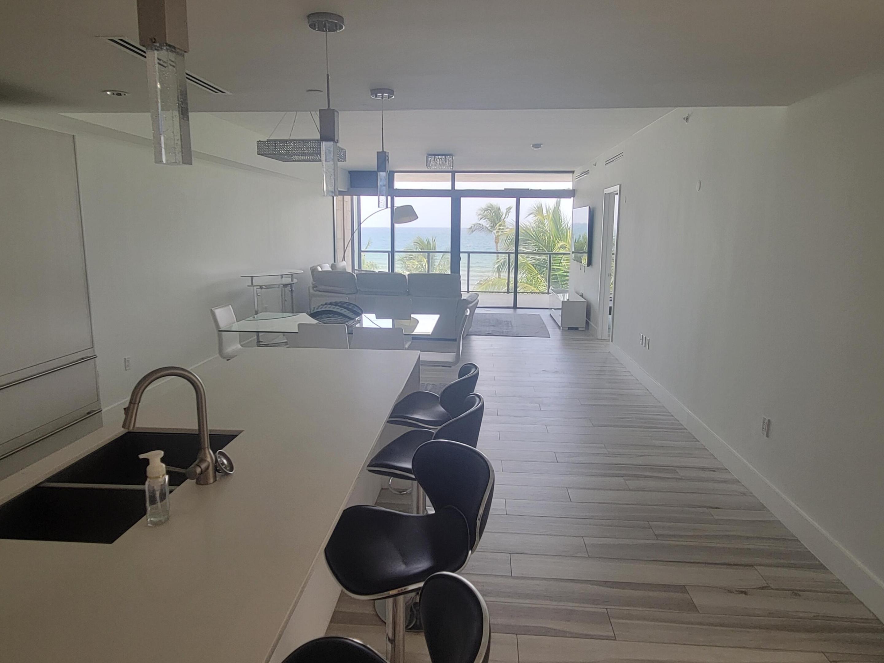 2101 S Surf #Phe, Hollywood FL 33019