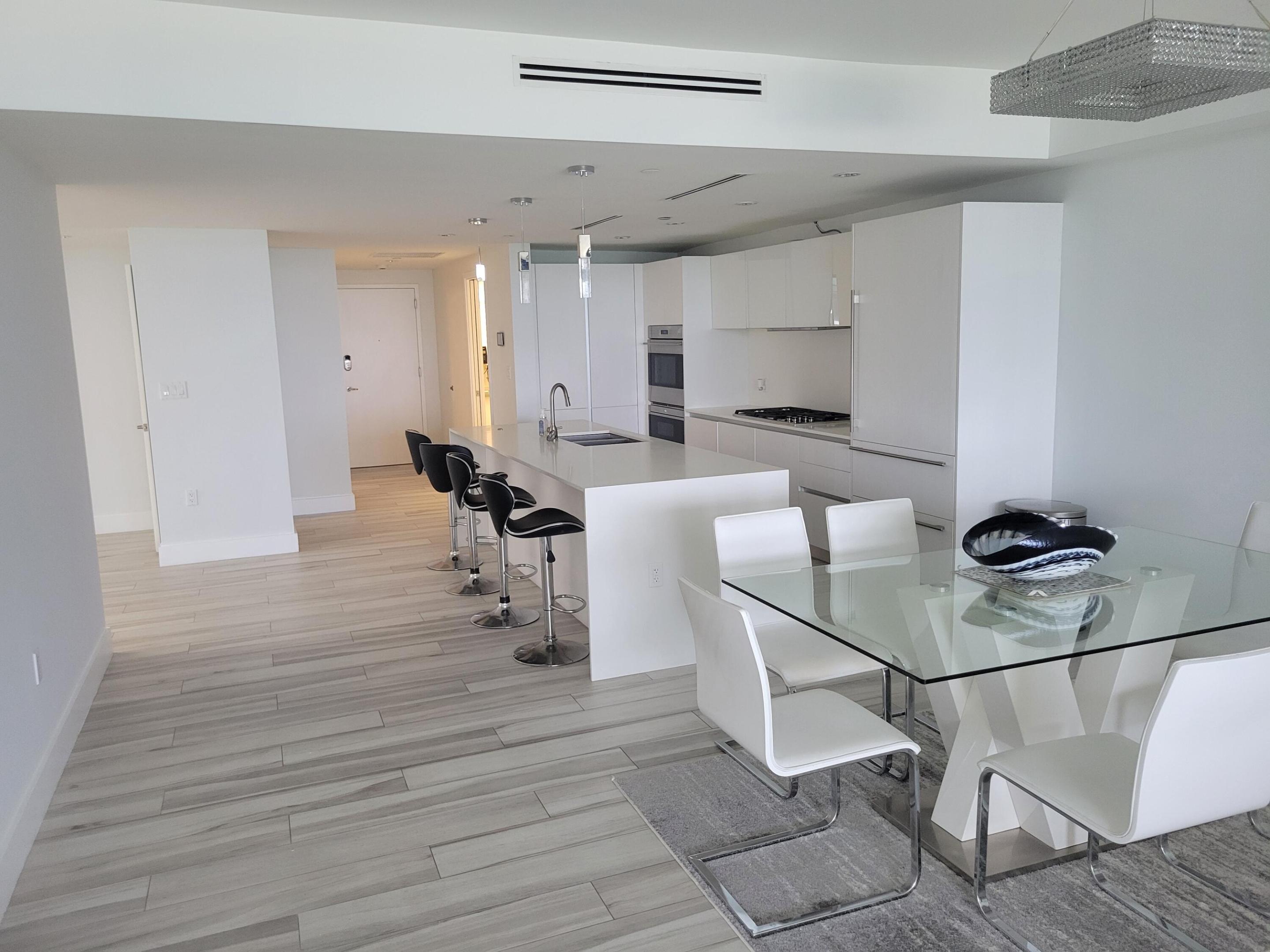 2101 S Surf #Phe, Hollywood FL 33019
