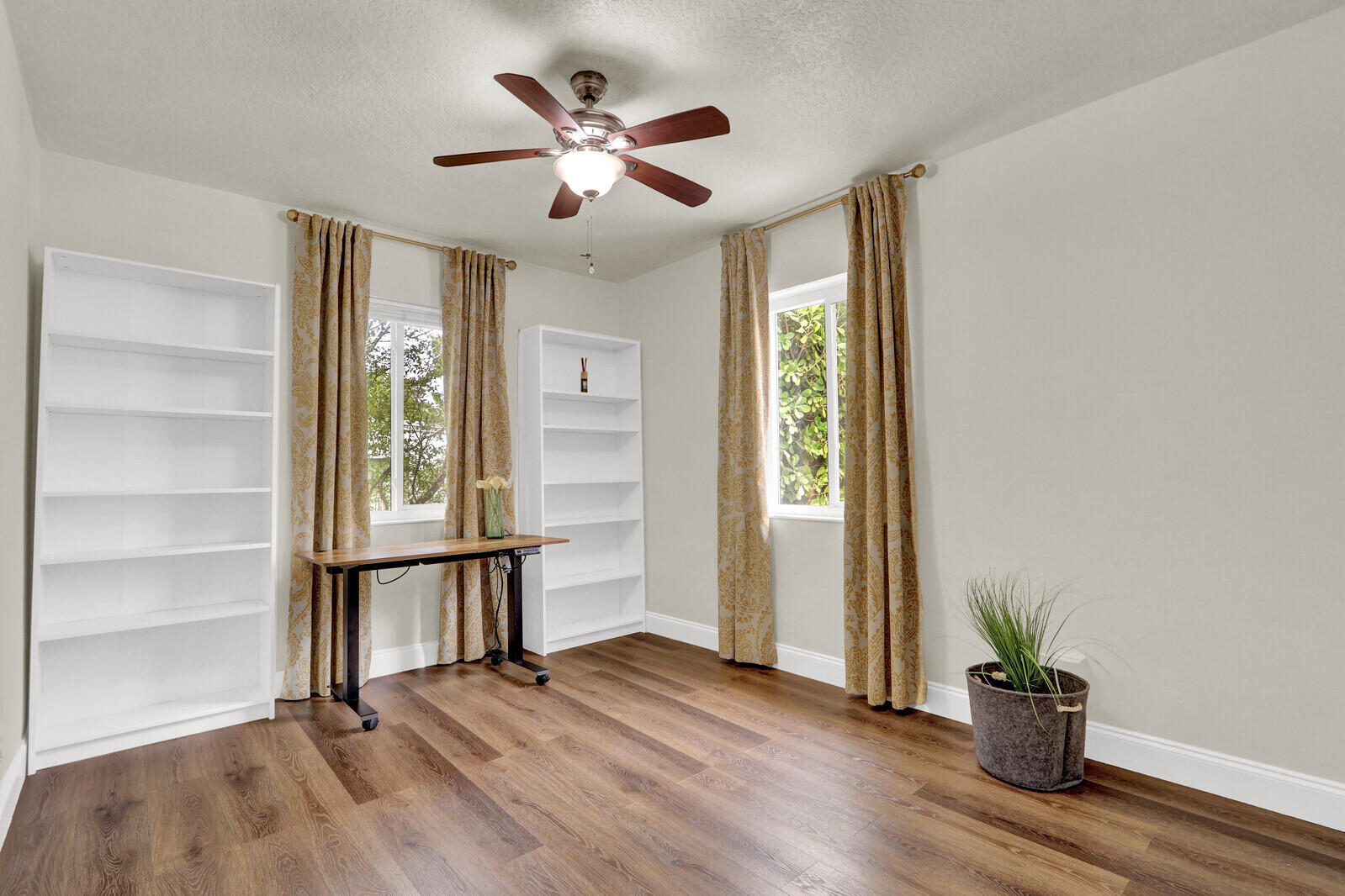 222 Bayberry, Lake Park FL 33403