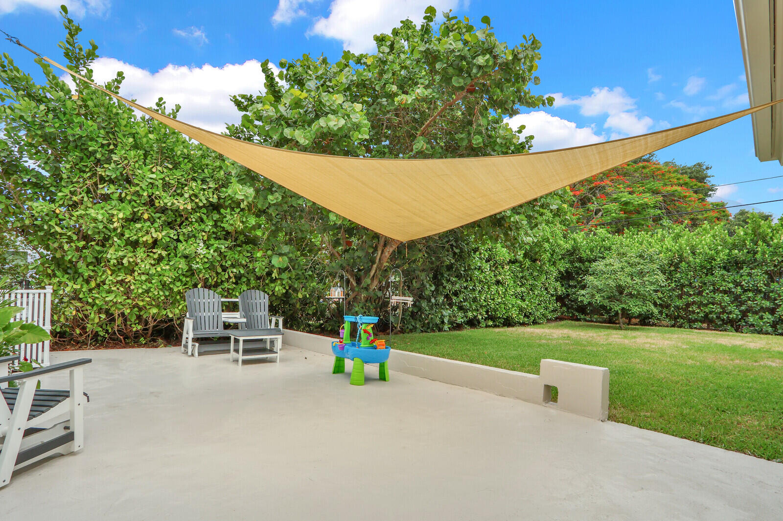 222 Bayberry, Lake Park FL 33403