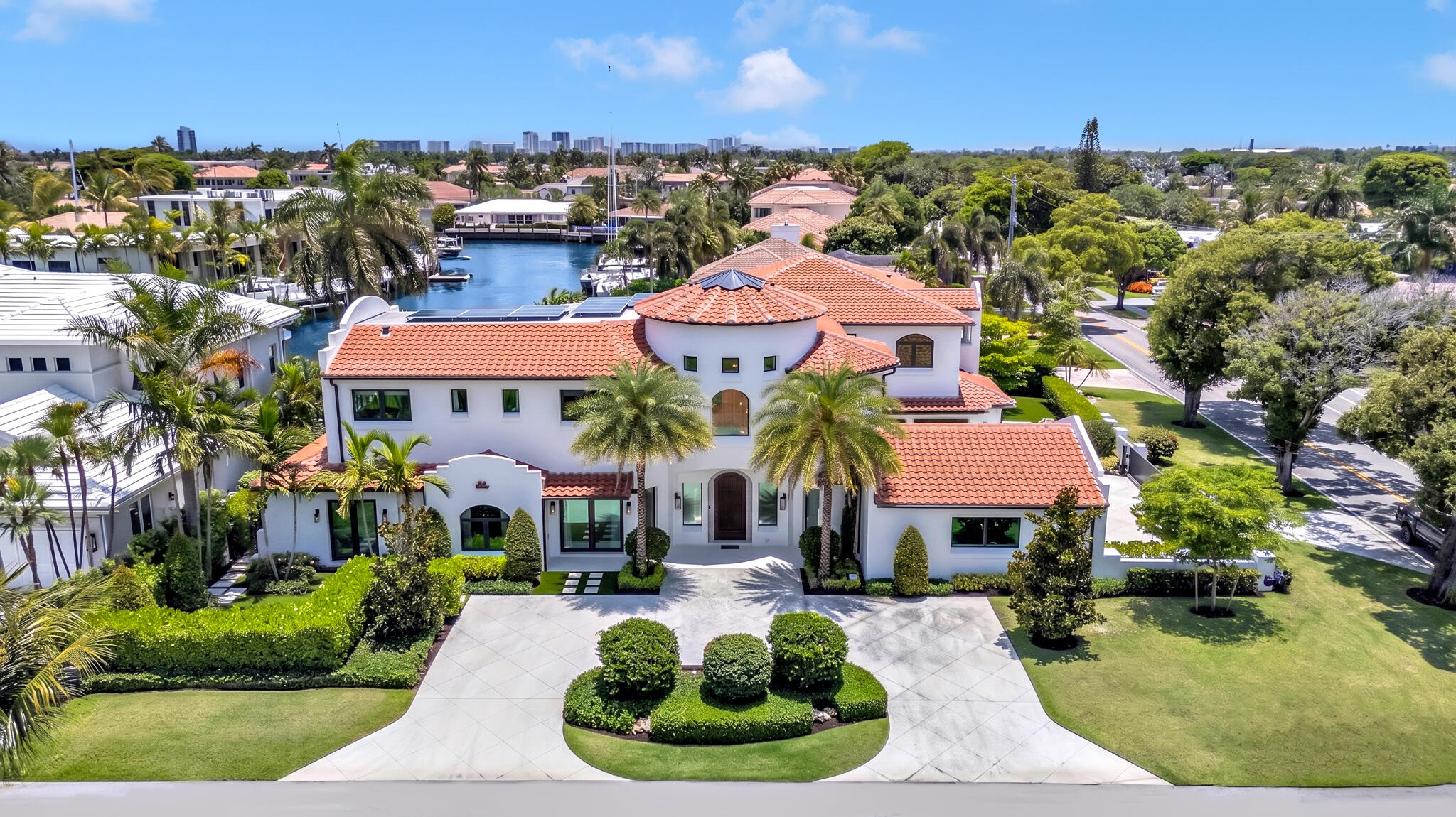 2300 NE 34th, Lighthouse Point FL 33064