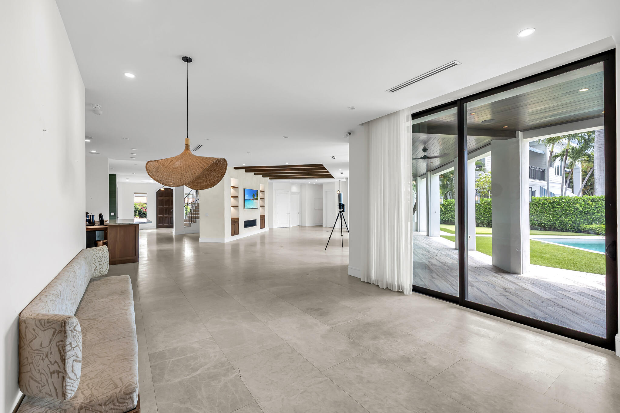 2300 NE 34th, Lighthouse Point FL 33064