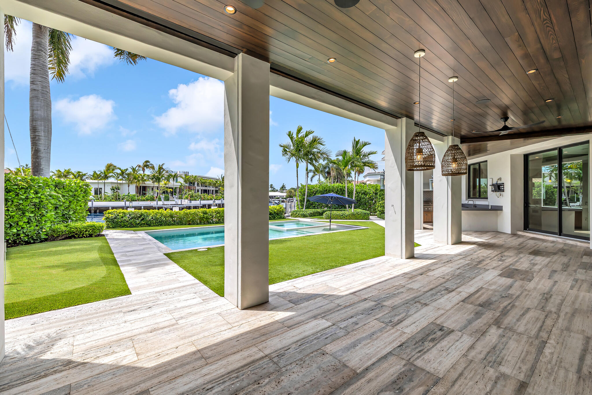 2300 NE 34th, Lighthouse Point FL 33064