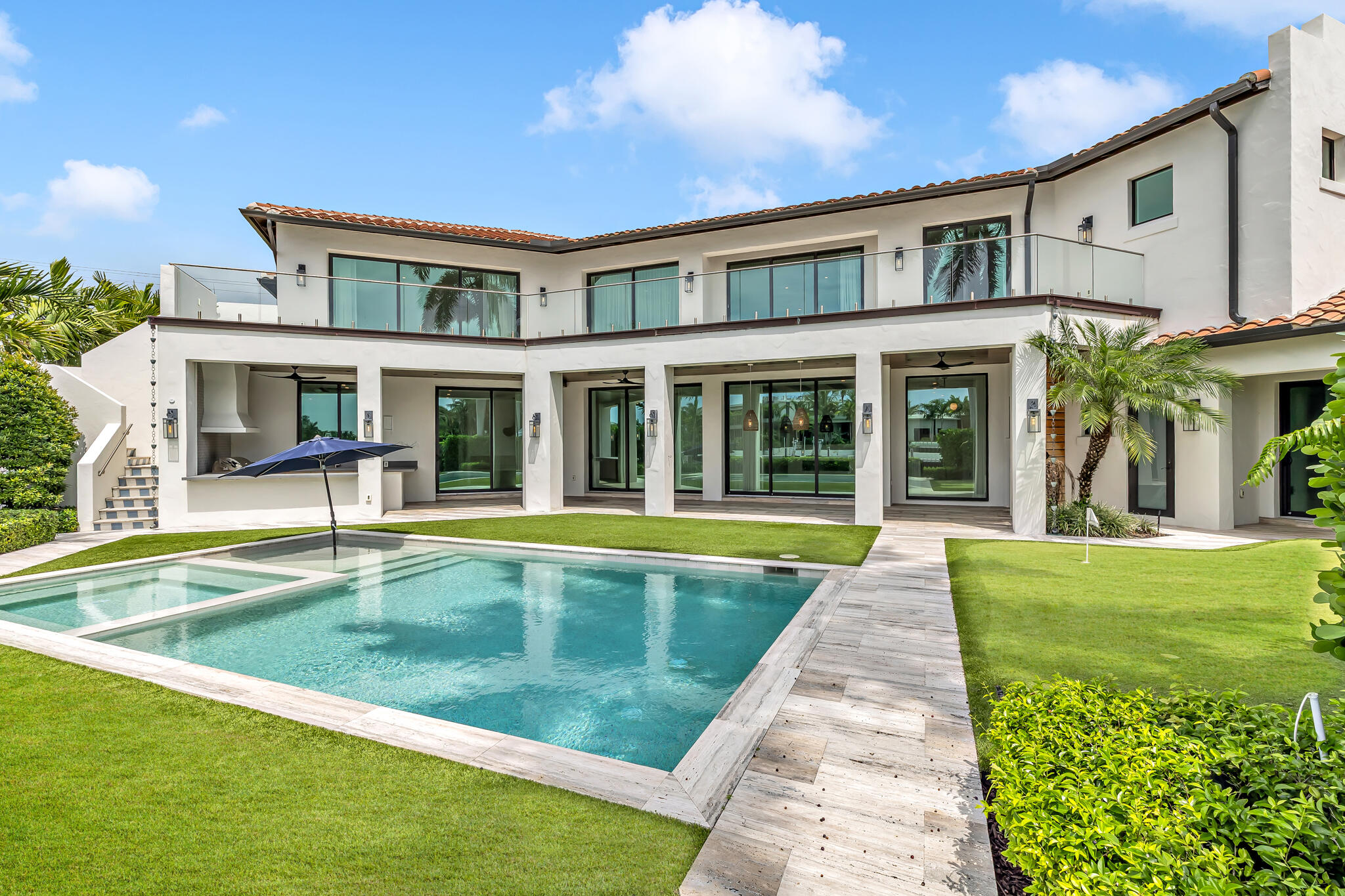 2300 NE 34th, Lighthouse Point FL 33064