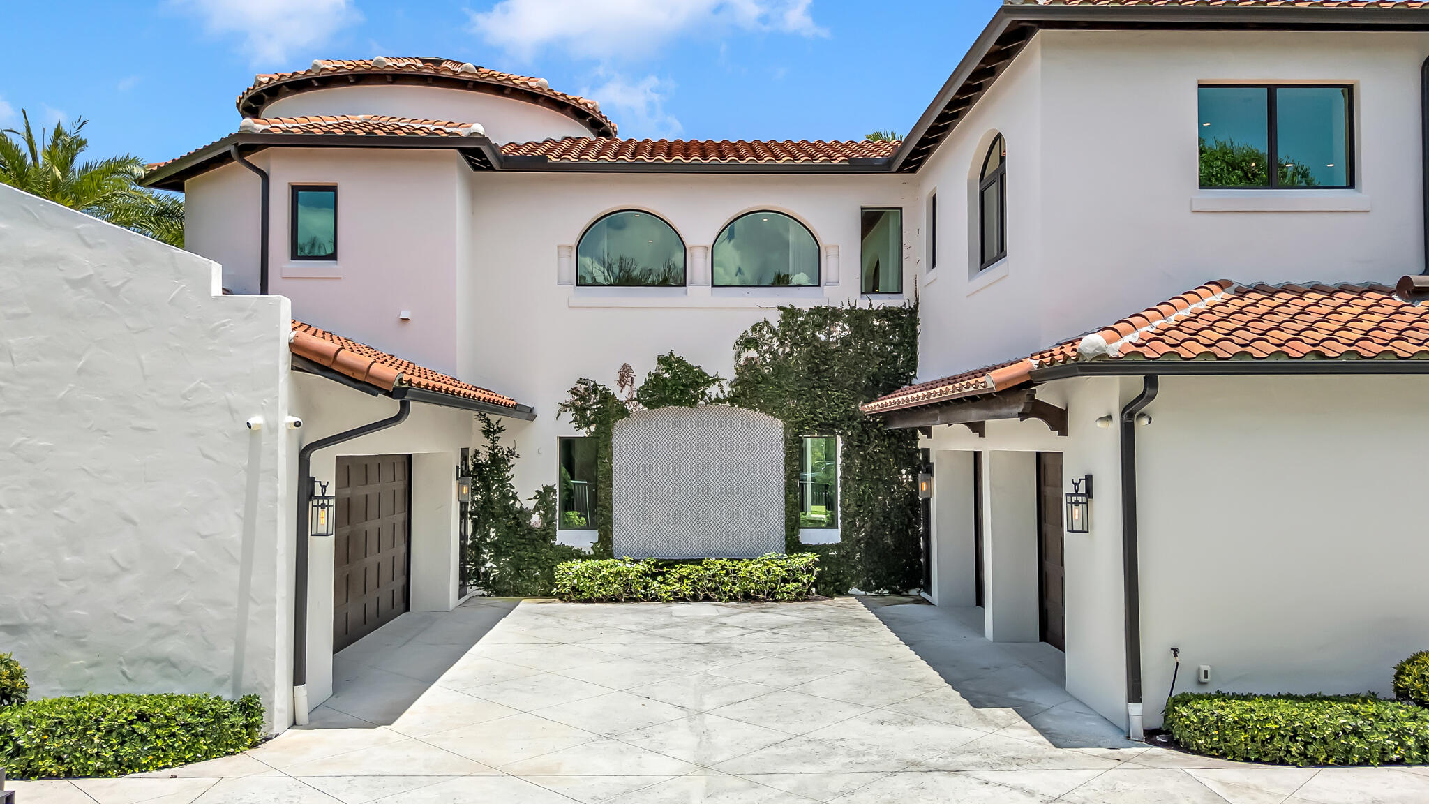 2300 NE 34th, Lighthouse Point FL 33064