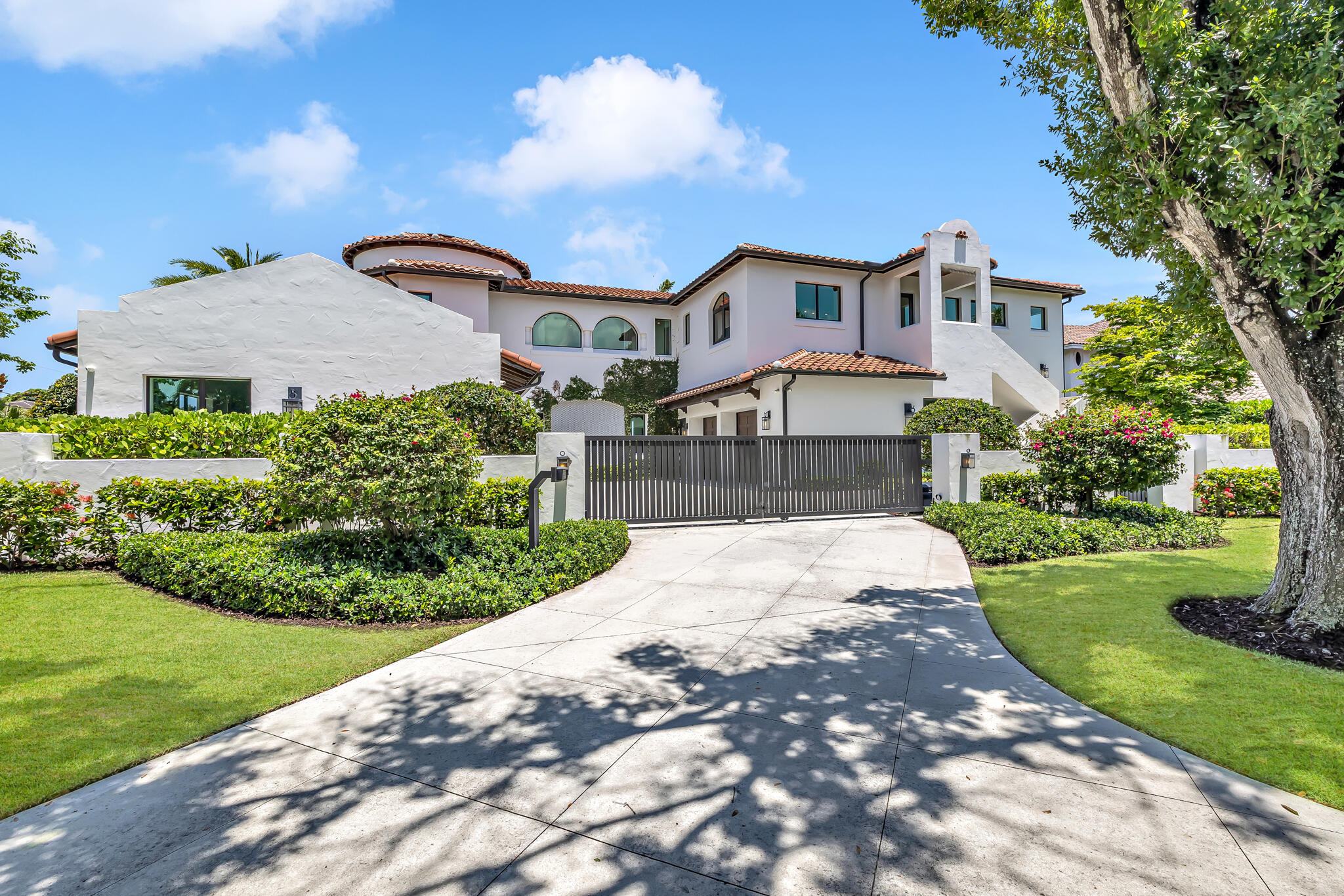2300 NE 34th, Lighthouse Point FL 33064