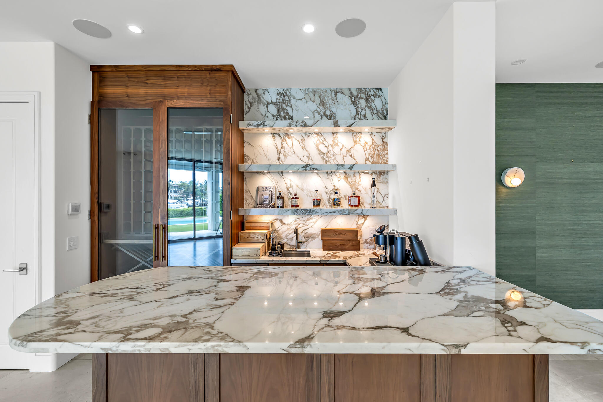 2300 NE 34th, Lighthouse Point FL 33064