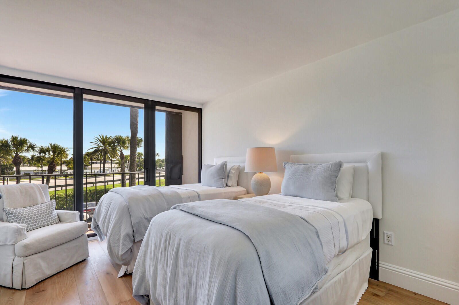225 Beach #204, Tequesta FL 33469