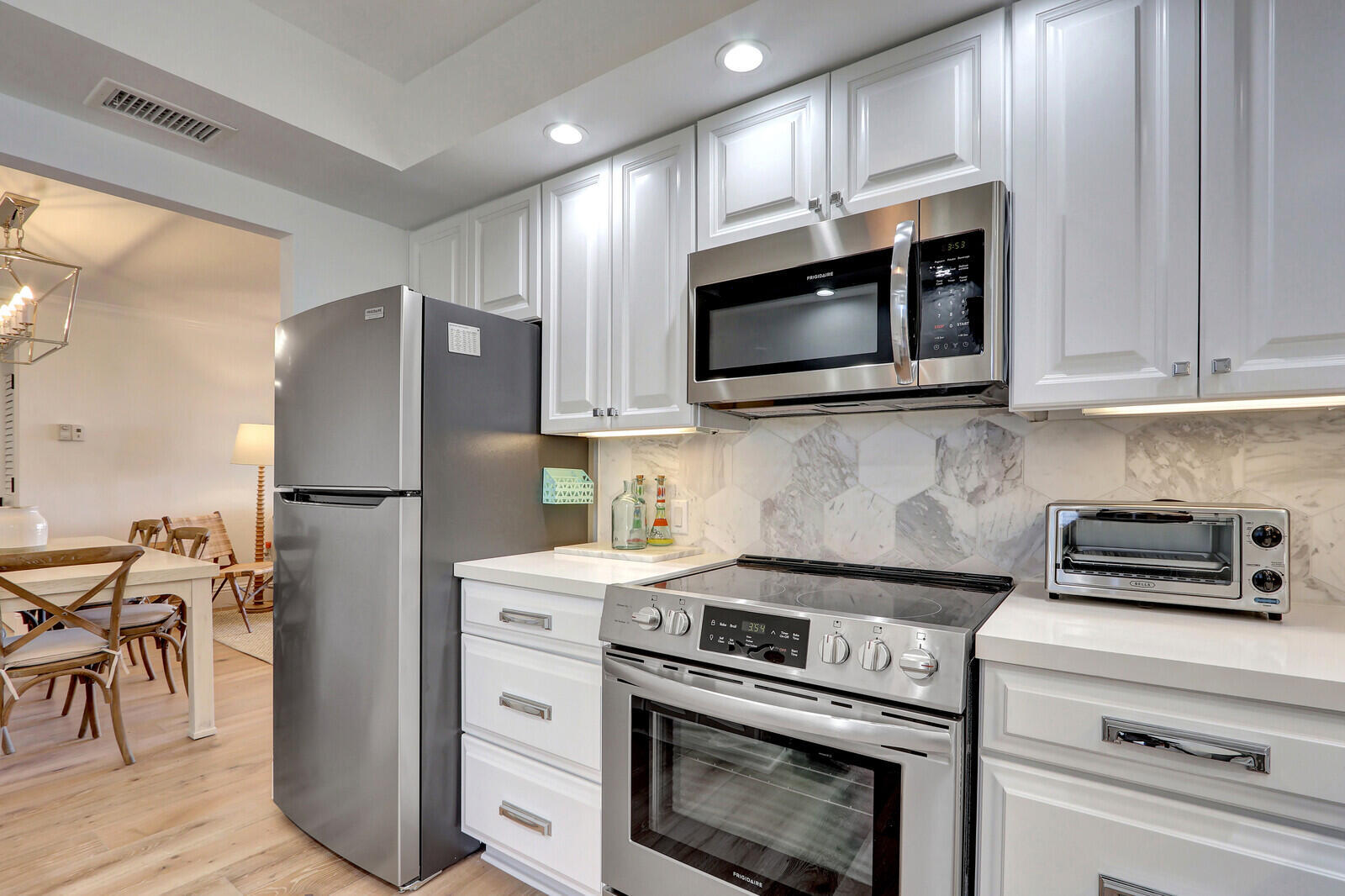 225 Beach #204, Tequesta FL 33469