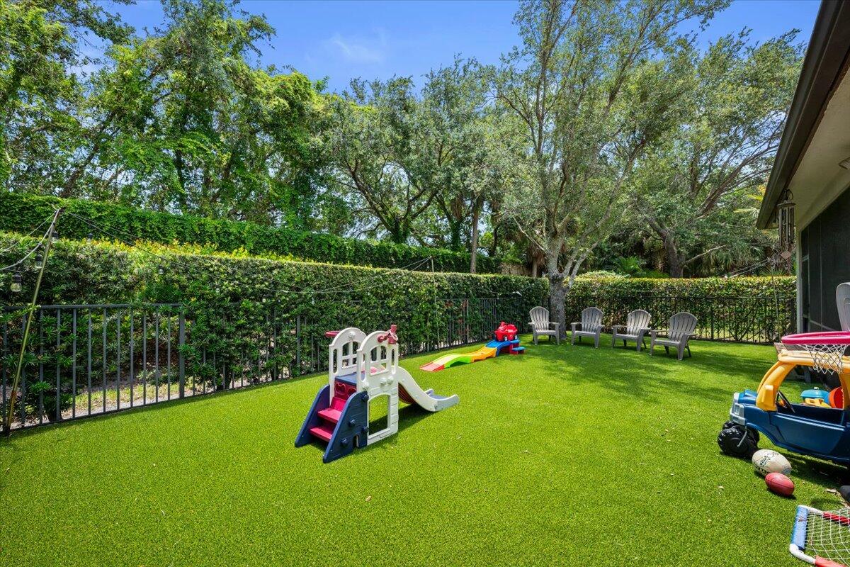 603 Castle, Palm Beach Gardens FL 33410
