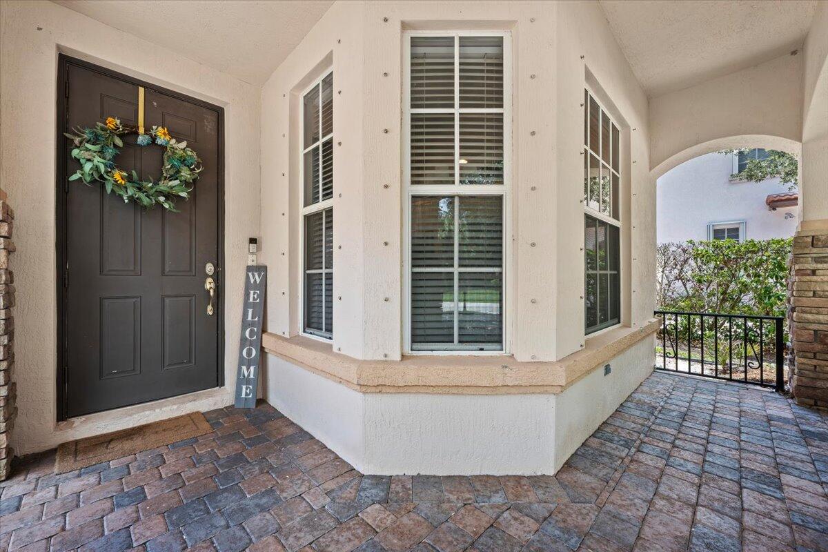 603 Castle, Palm Beach Gardens FL 33410