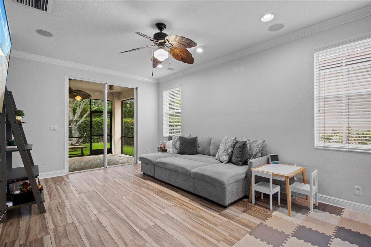 603 Castle, Palm Beach Gardens FL 33410