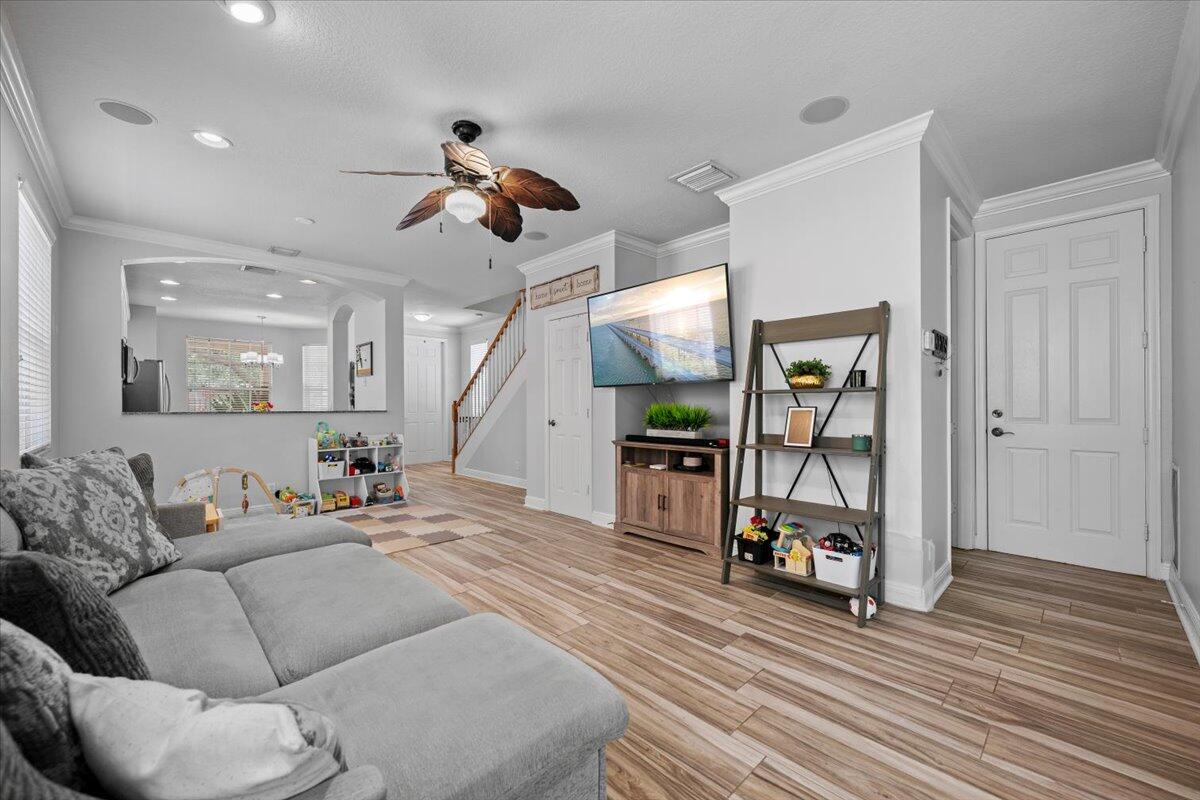 603 Castle, Palm Beach Gardens FL 33410