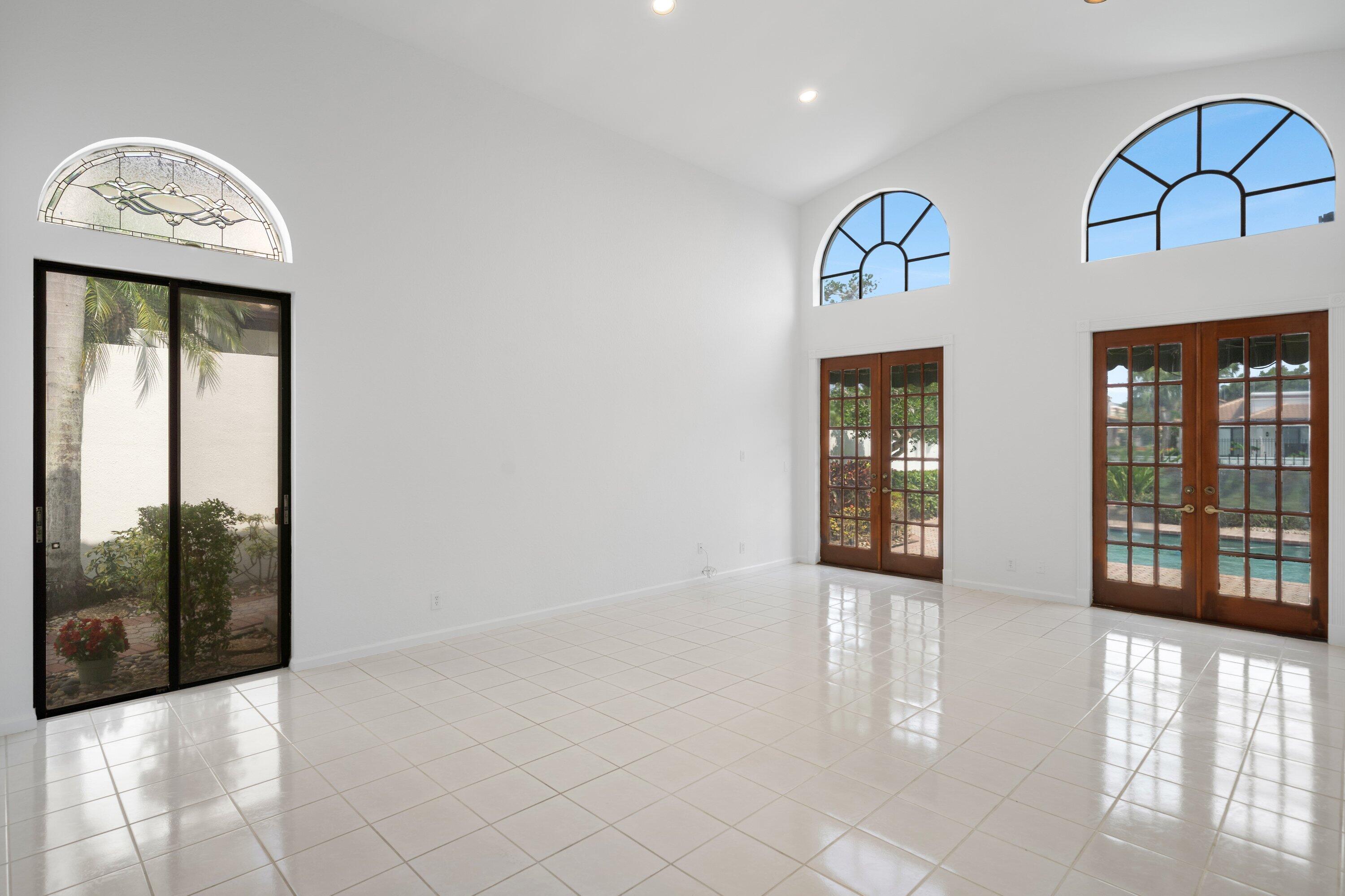 6495 Via Rosa, Boca Raton FL 33433