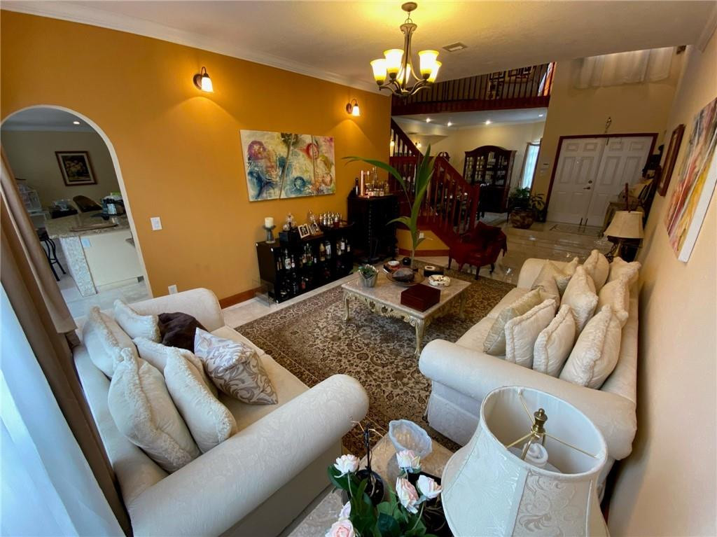 10747 NW 70th, Doral FL 33178