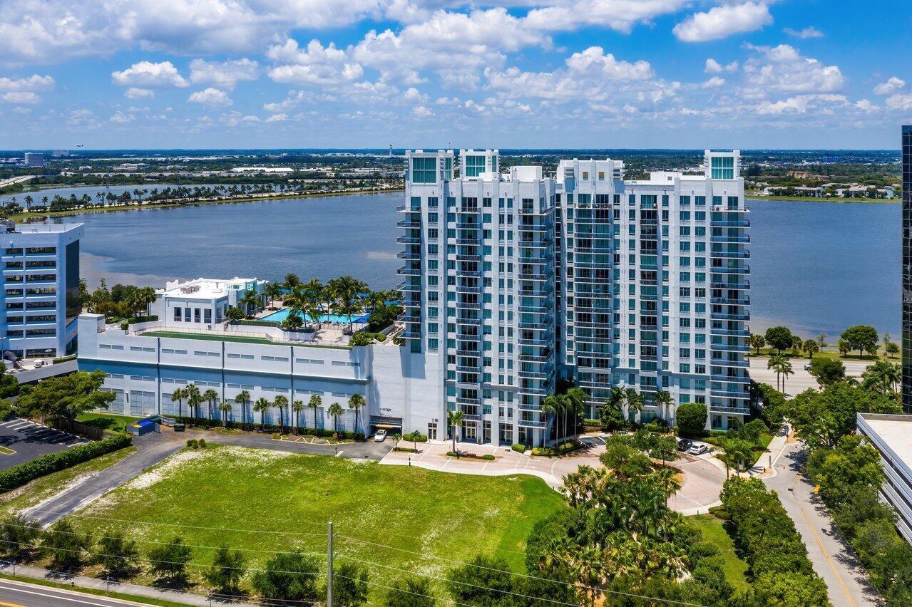 300 S Australian #1418, West Palm Beach FL 33401