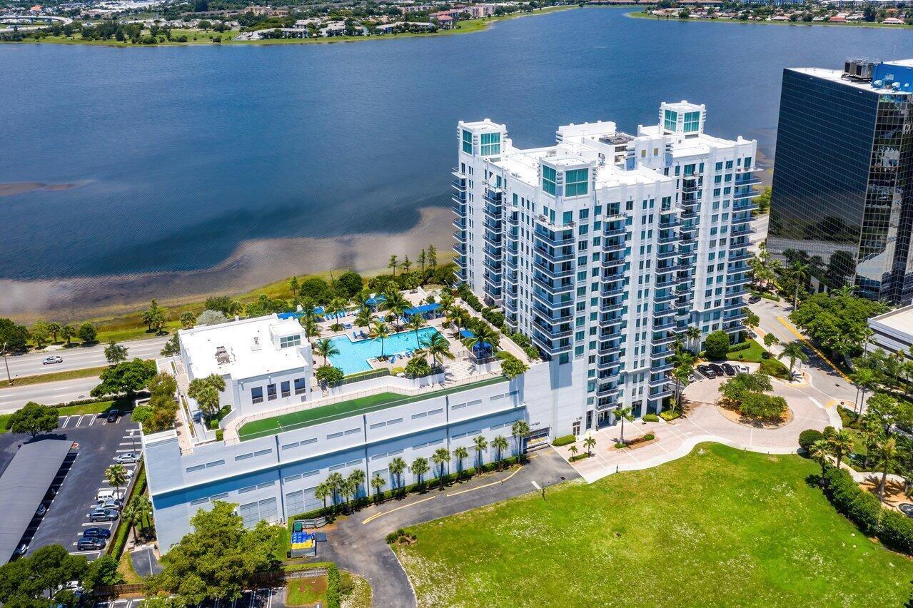300 S Australian #1418, West Palm Beach FL 33401