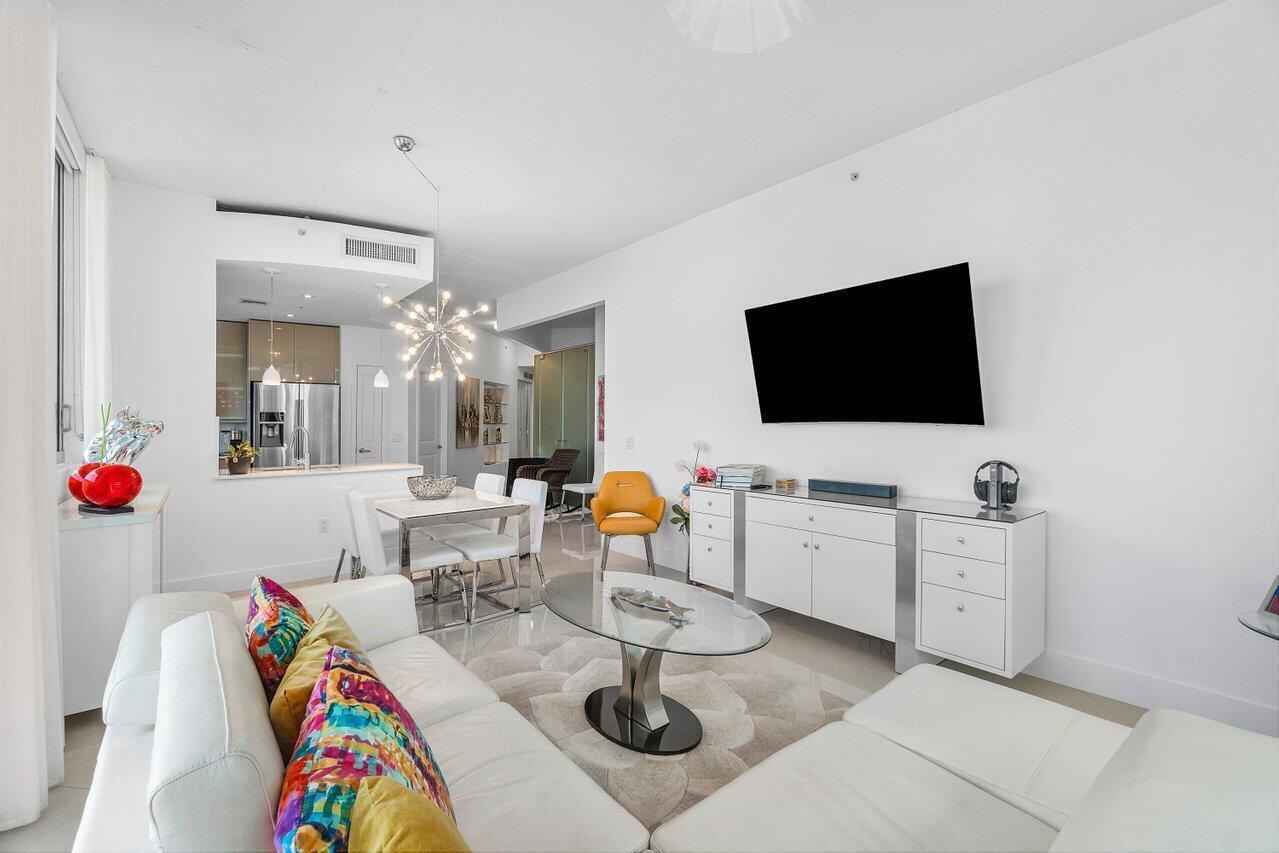 300 S Australian #1418, West Palm Beach FL 33401