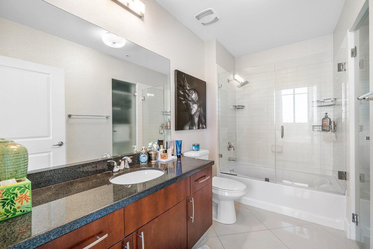 300 S Australian #1418, West Palm Beach FL 33401