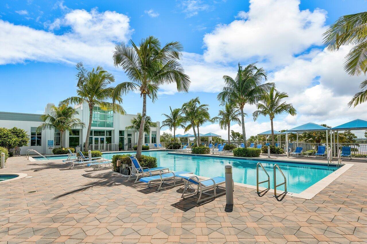 300 S Australian #1418, West Palm Beach FL 33401