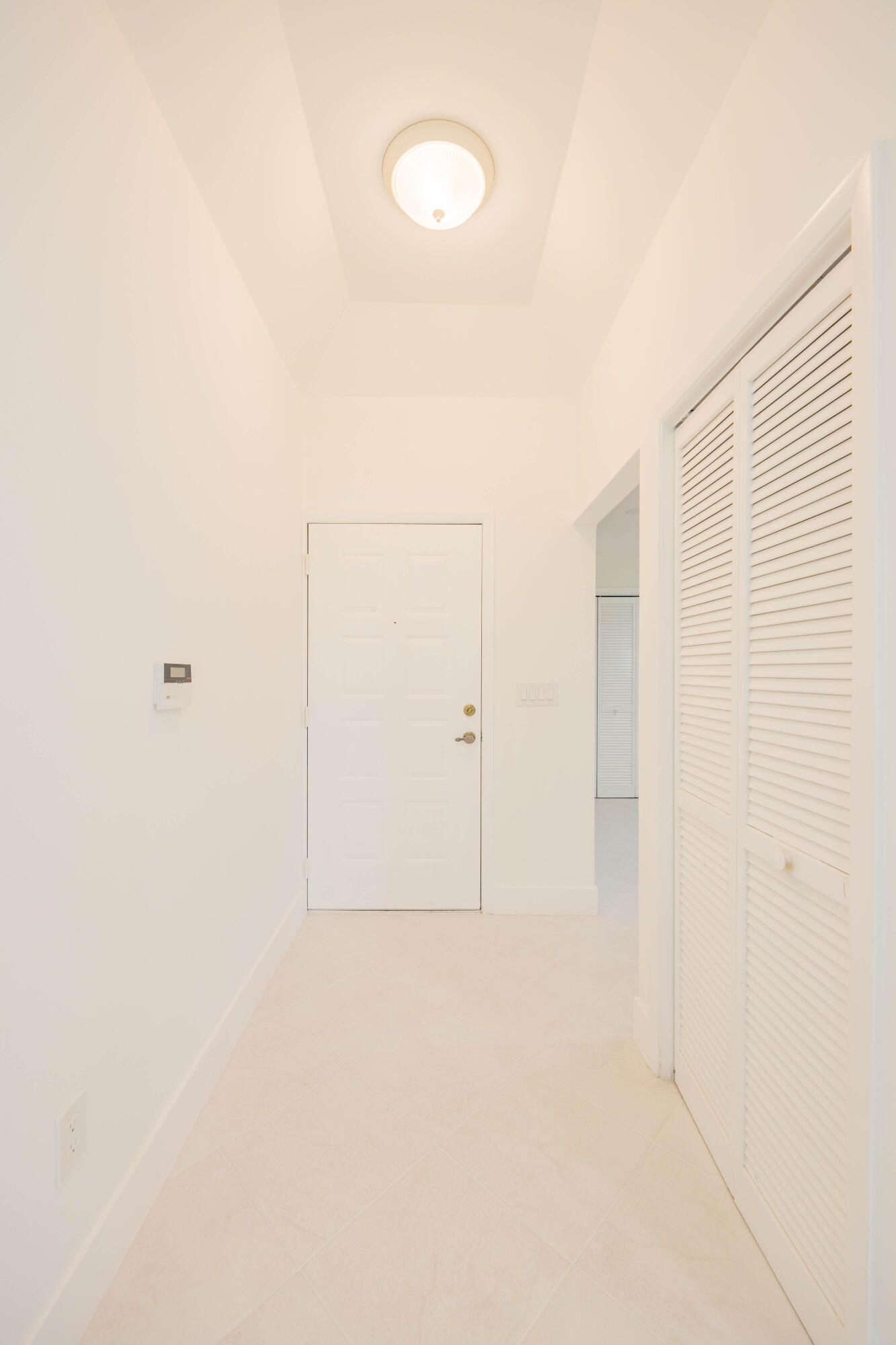 7520 La Paz #104, Boca Raton FL 33433
