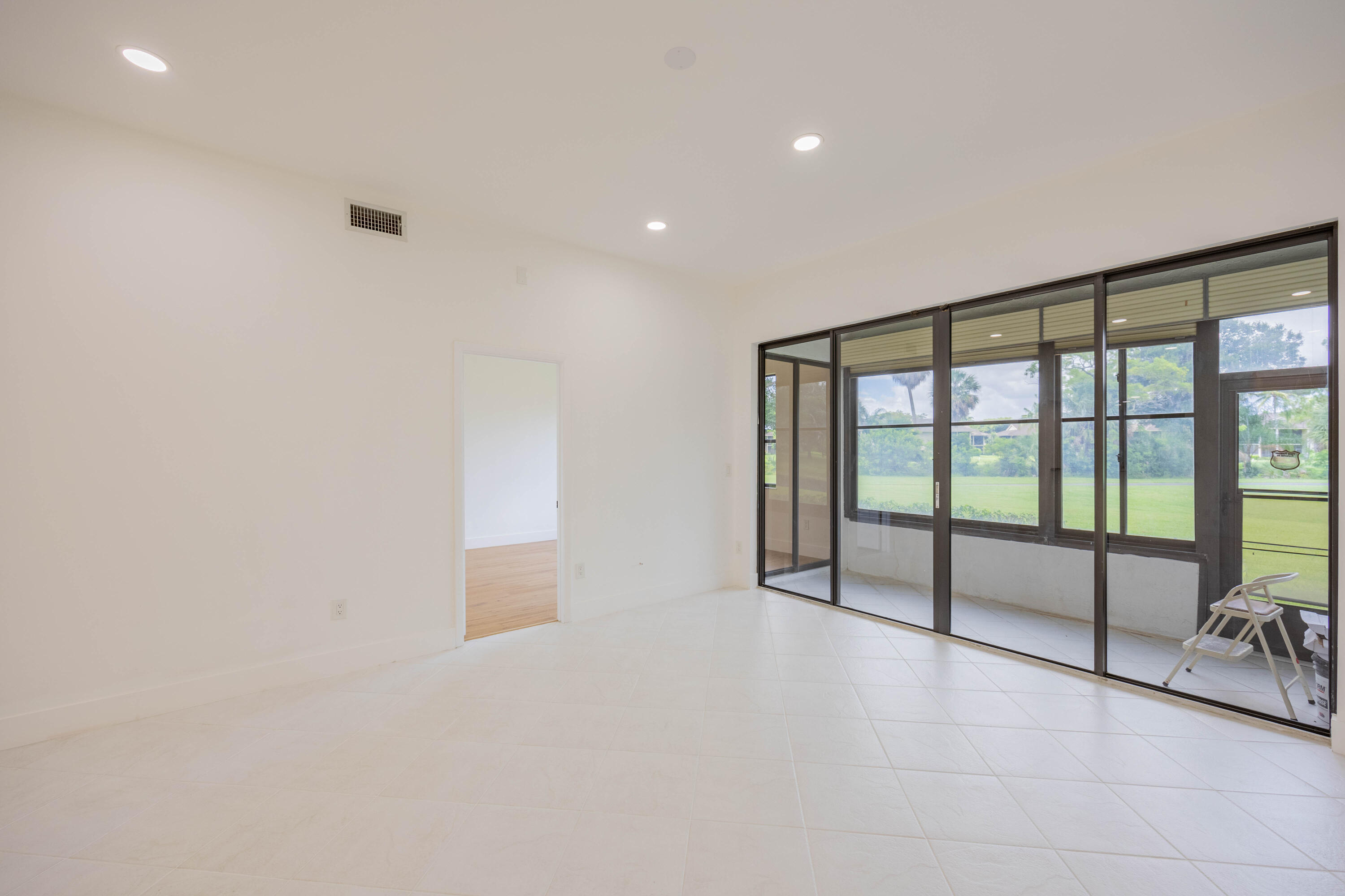 7520 La Paz #104, Boca Raton FL 33433