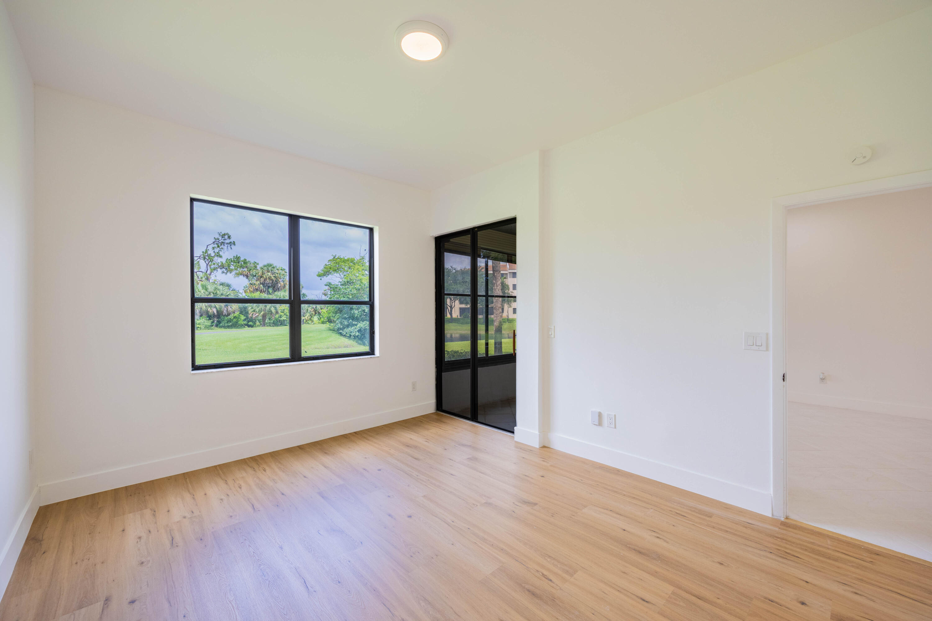7520 La Paz #104, Boca Raton FL 33433