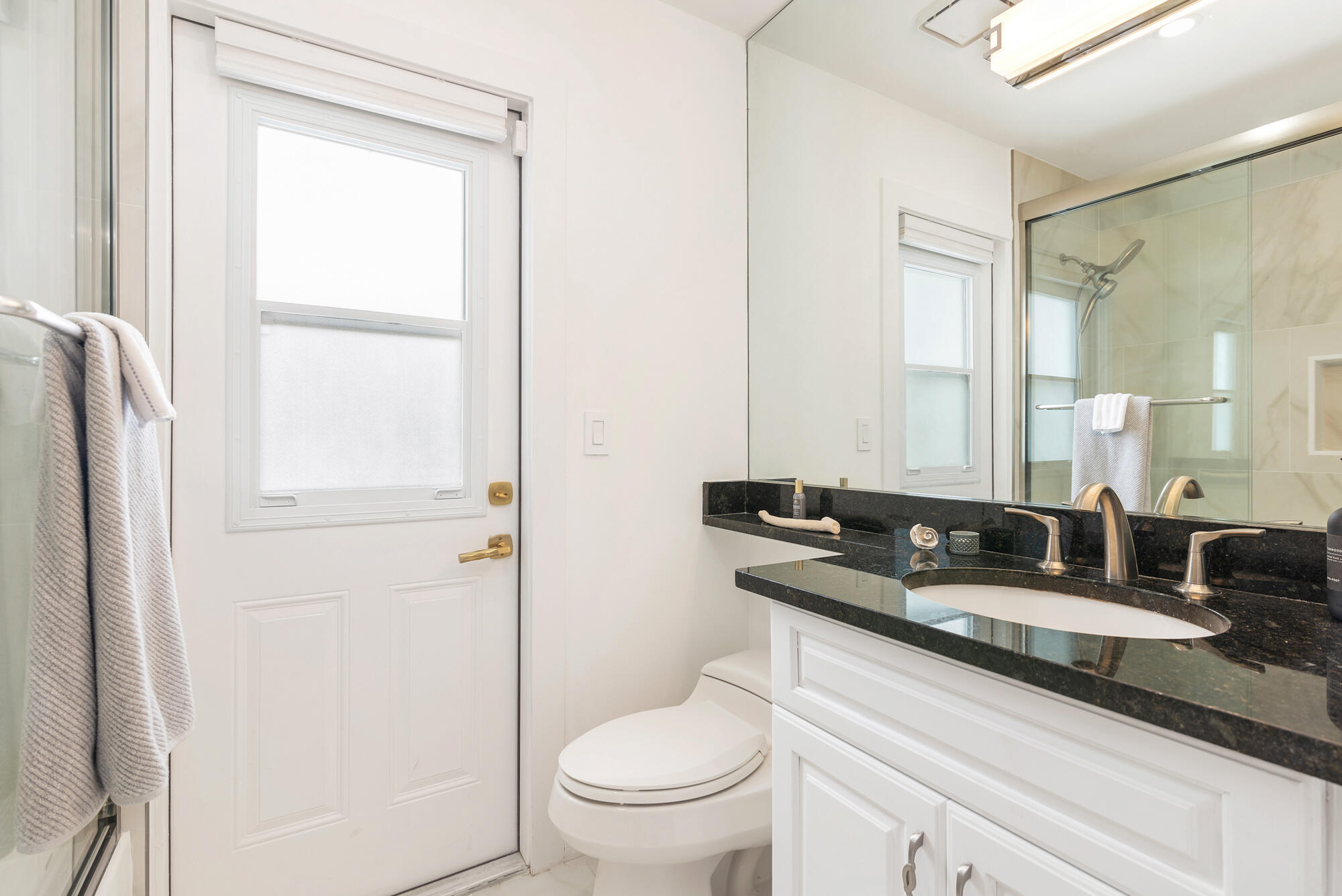 1084 Seagull Park, West Palm Beach FL 33411