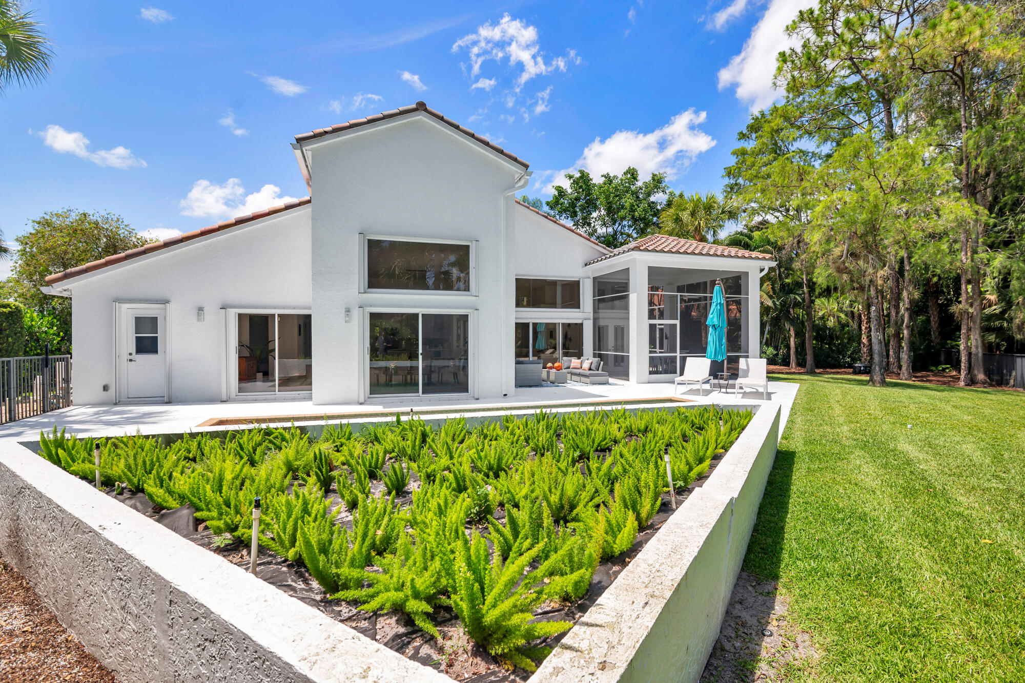 1084 Seagull Park, West Palm Beach FL 33411