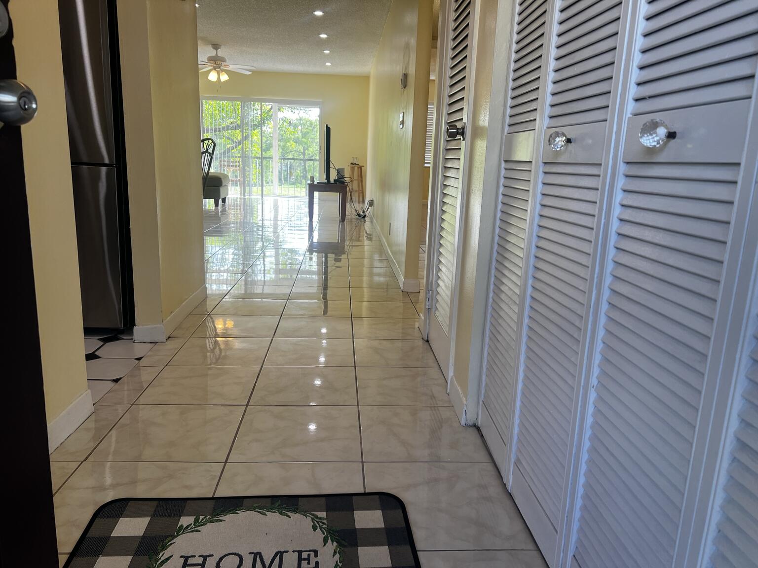 6101 N Falls Cir #310, Lauderhill FL 33319