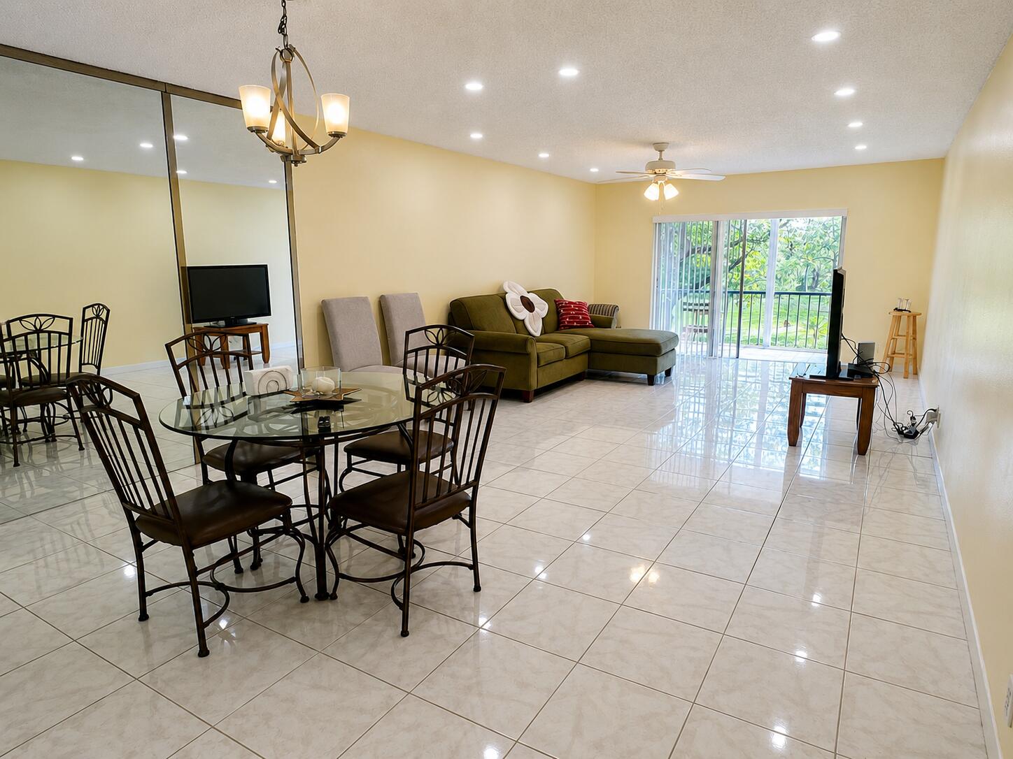 6101 N Falls Cir #310, Lauderhill FL 33319