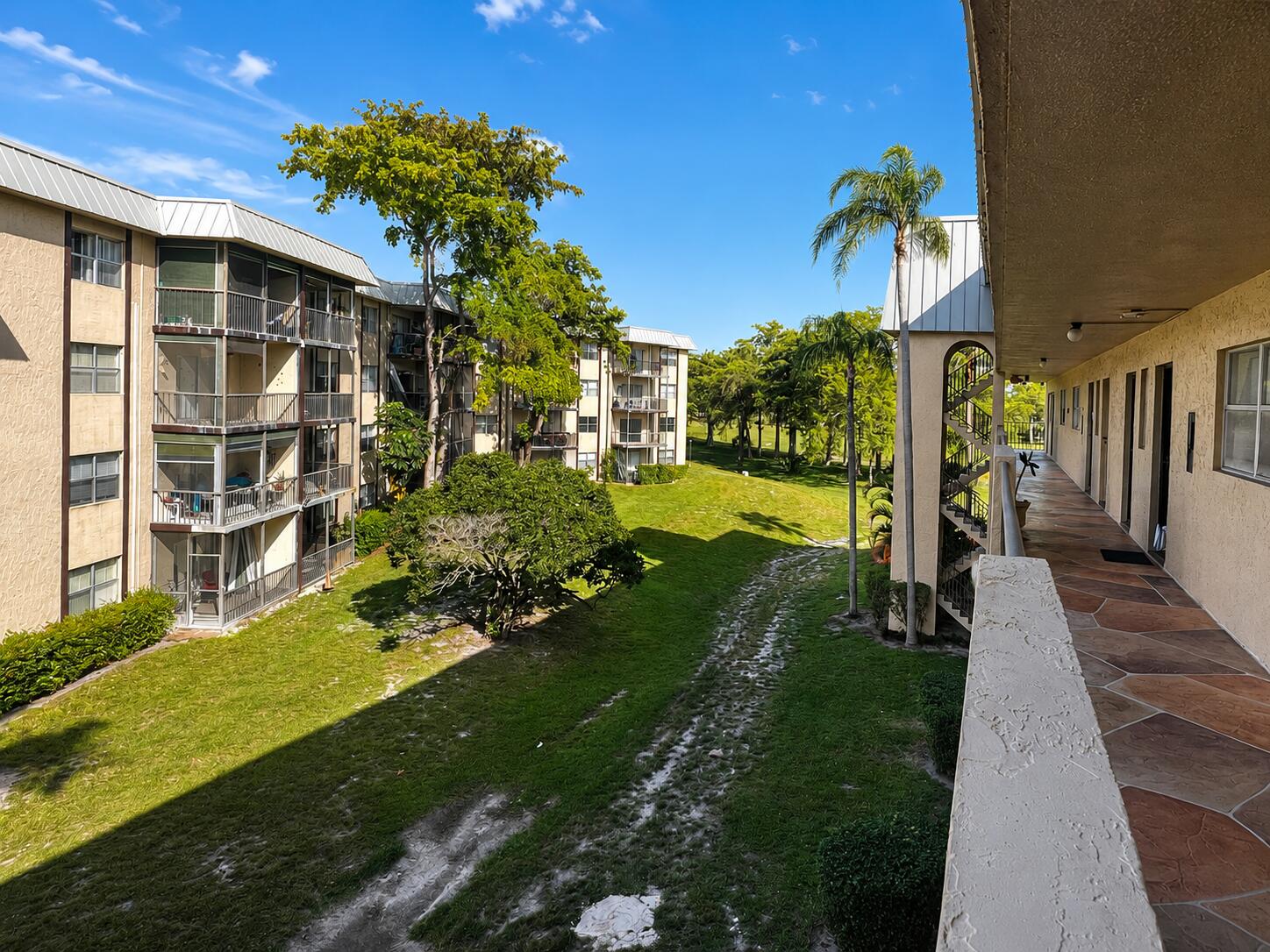 6101 N Falls Cir #310, Lauderhill FL 33319