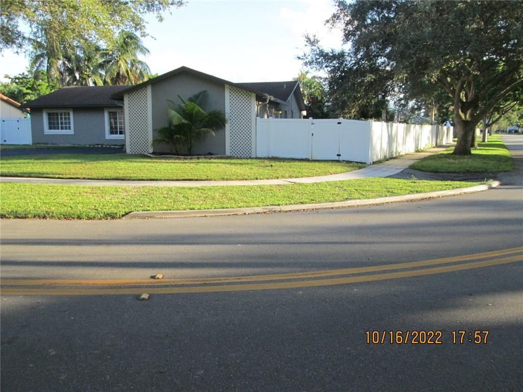 11538 SW 55th, Cooper City FL 33330