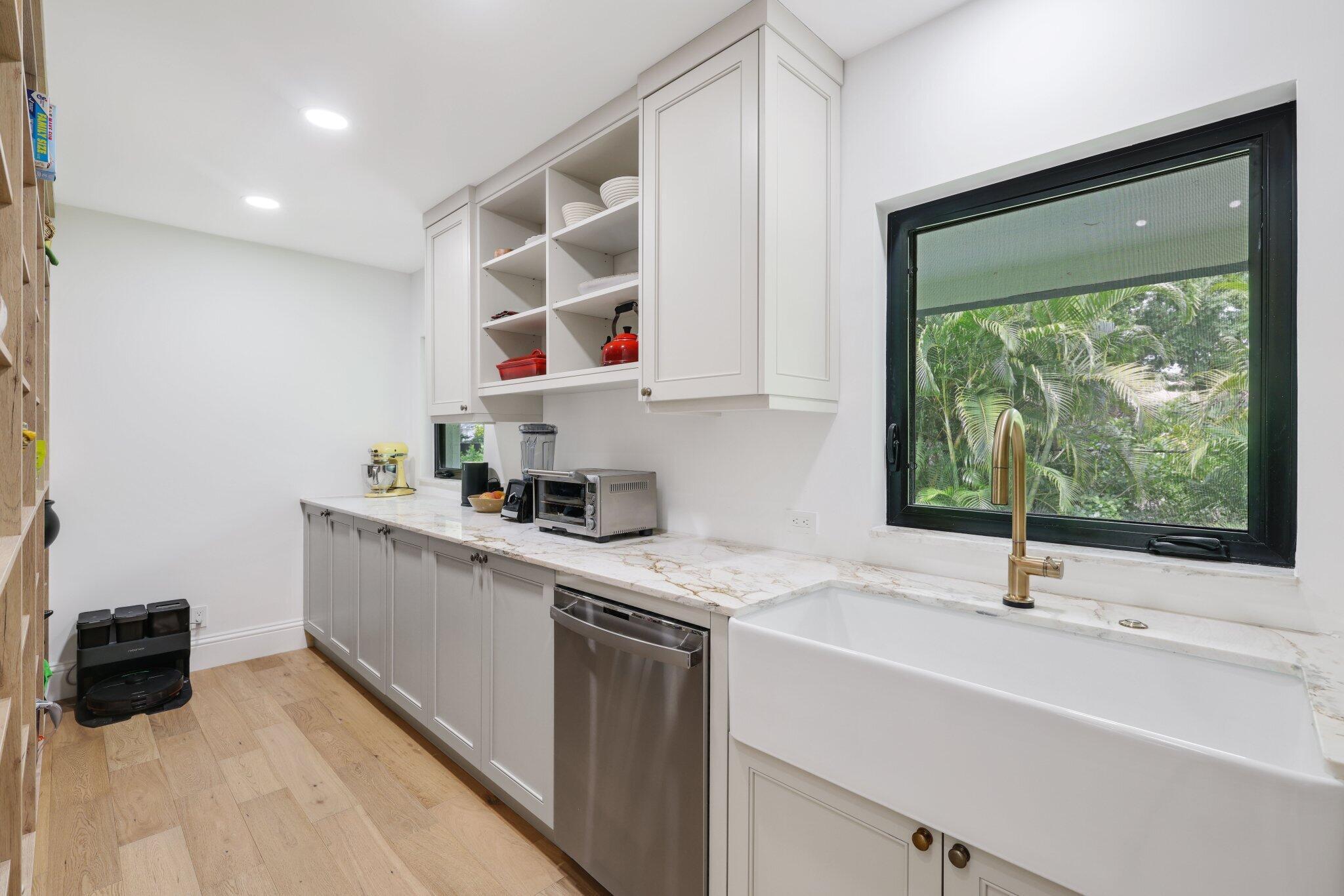 3235 Hyde, Boca Raton FL 33434