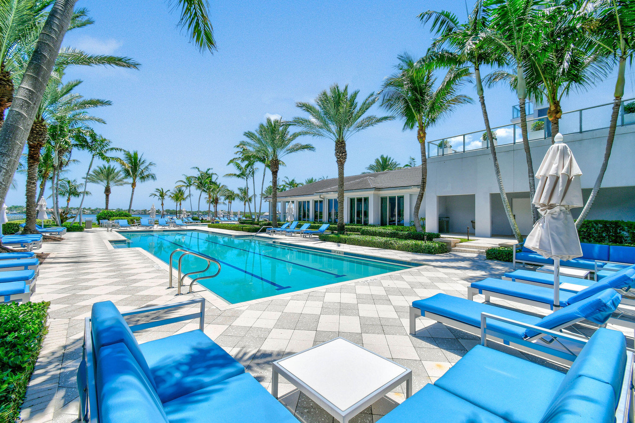 2 Water Club #301, North Palm Beach FL 33408