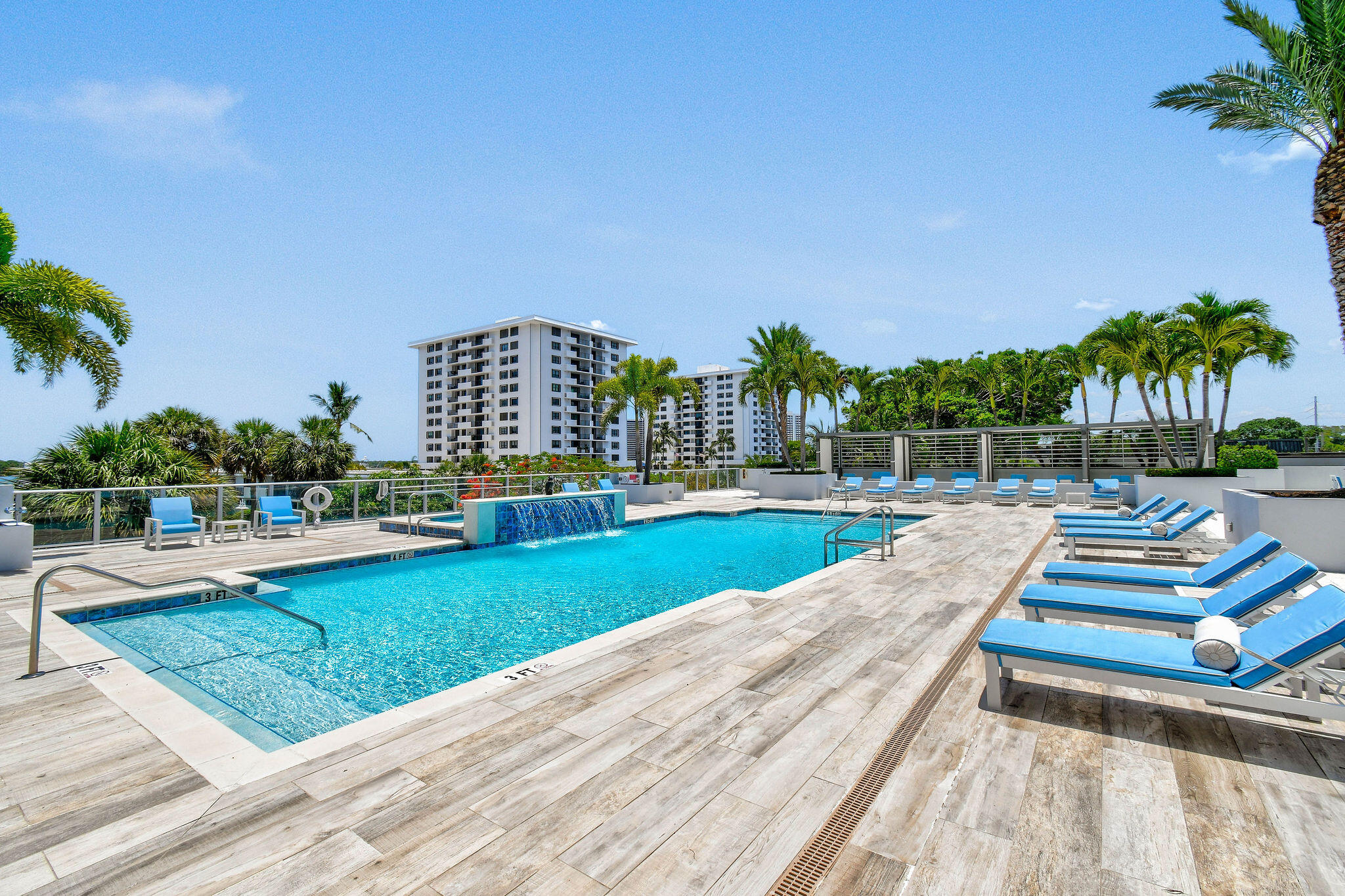 2 Water Club #301, North Palm Beach FL 33408