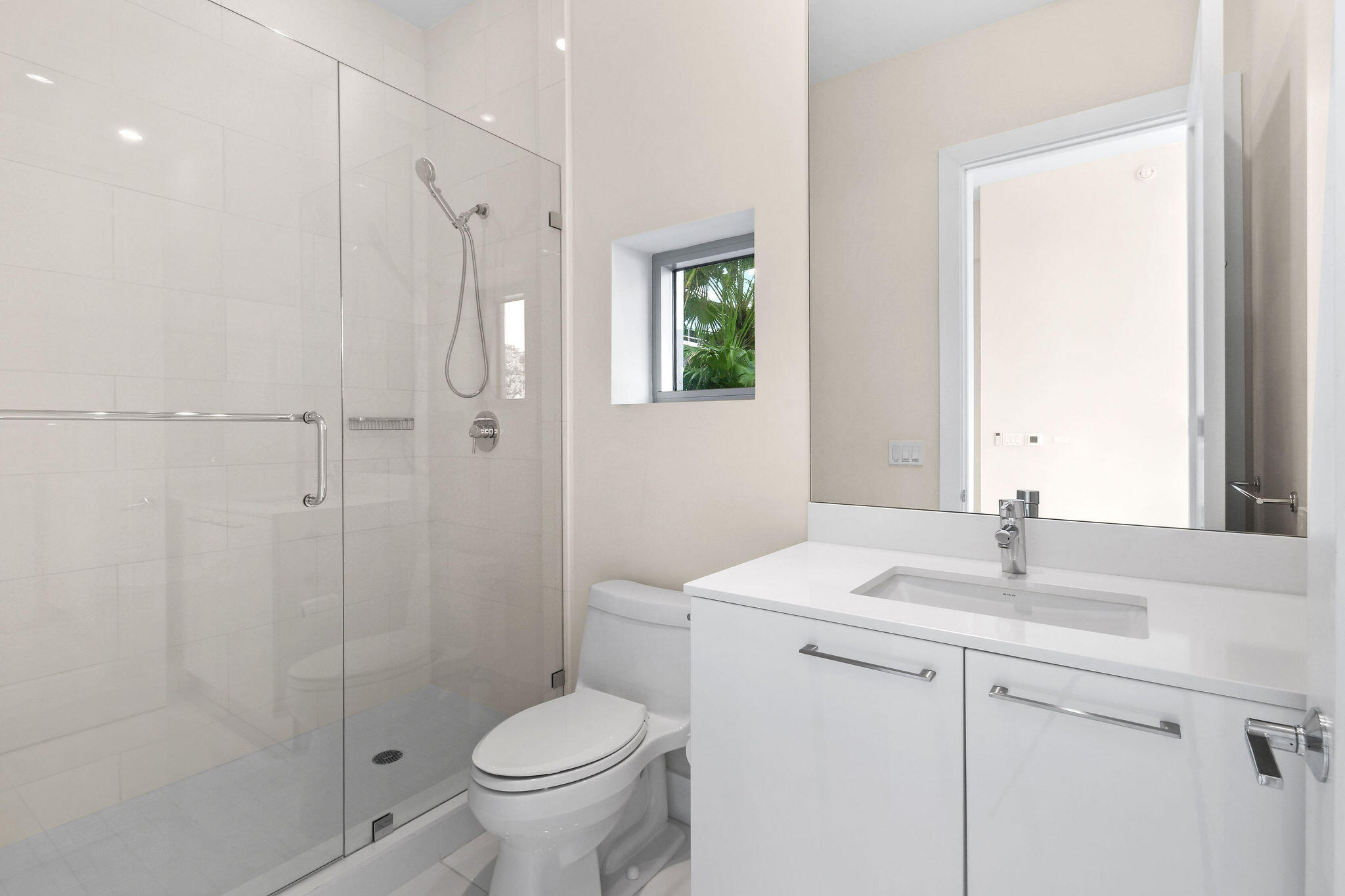 2 Water Club #301, North Palm Beach FL 33408