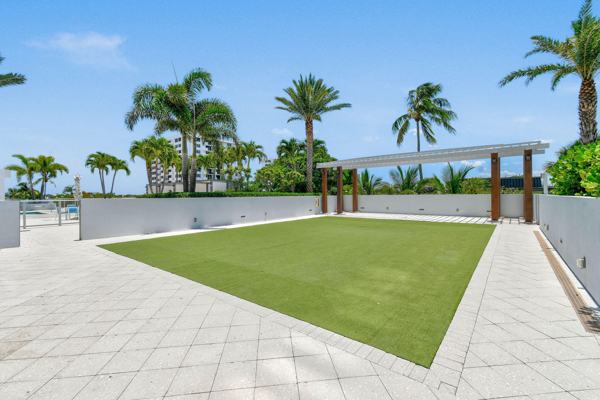 2 Water Club #301, North Palm Beach FL 33408