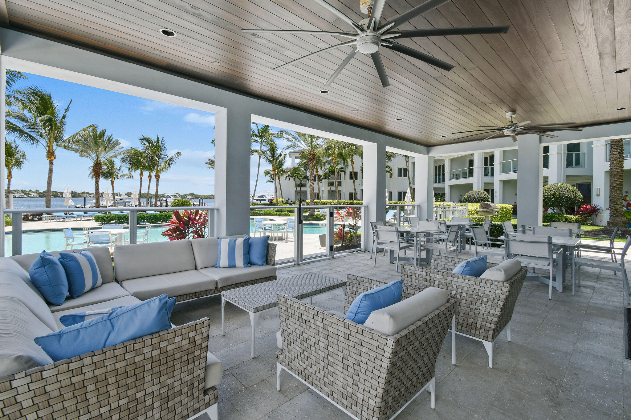 2 Water Club #301, North Palm Beach FL 33408