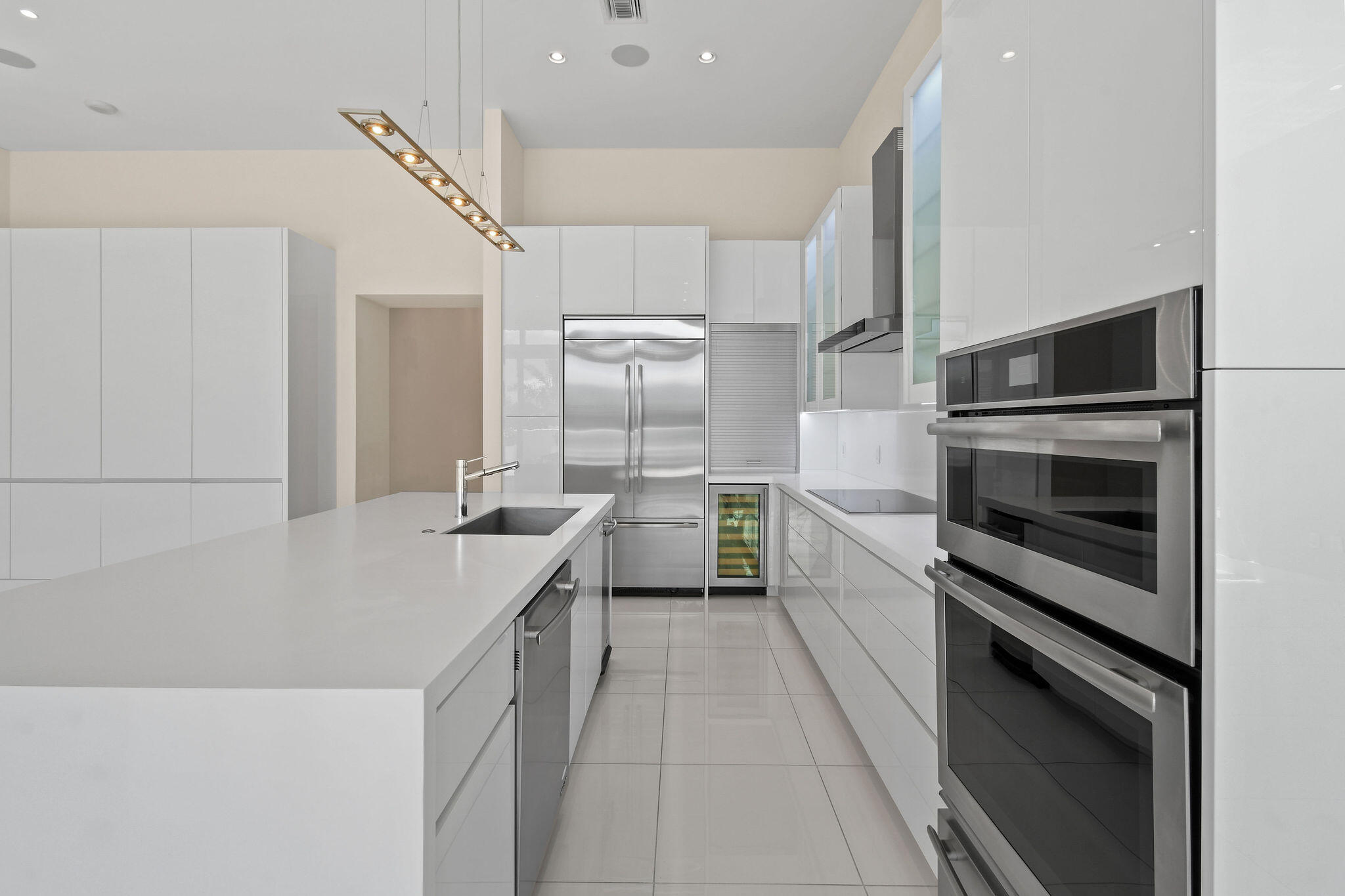 2 Water Club #301, North Palm Beach FL 33408