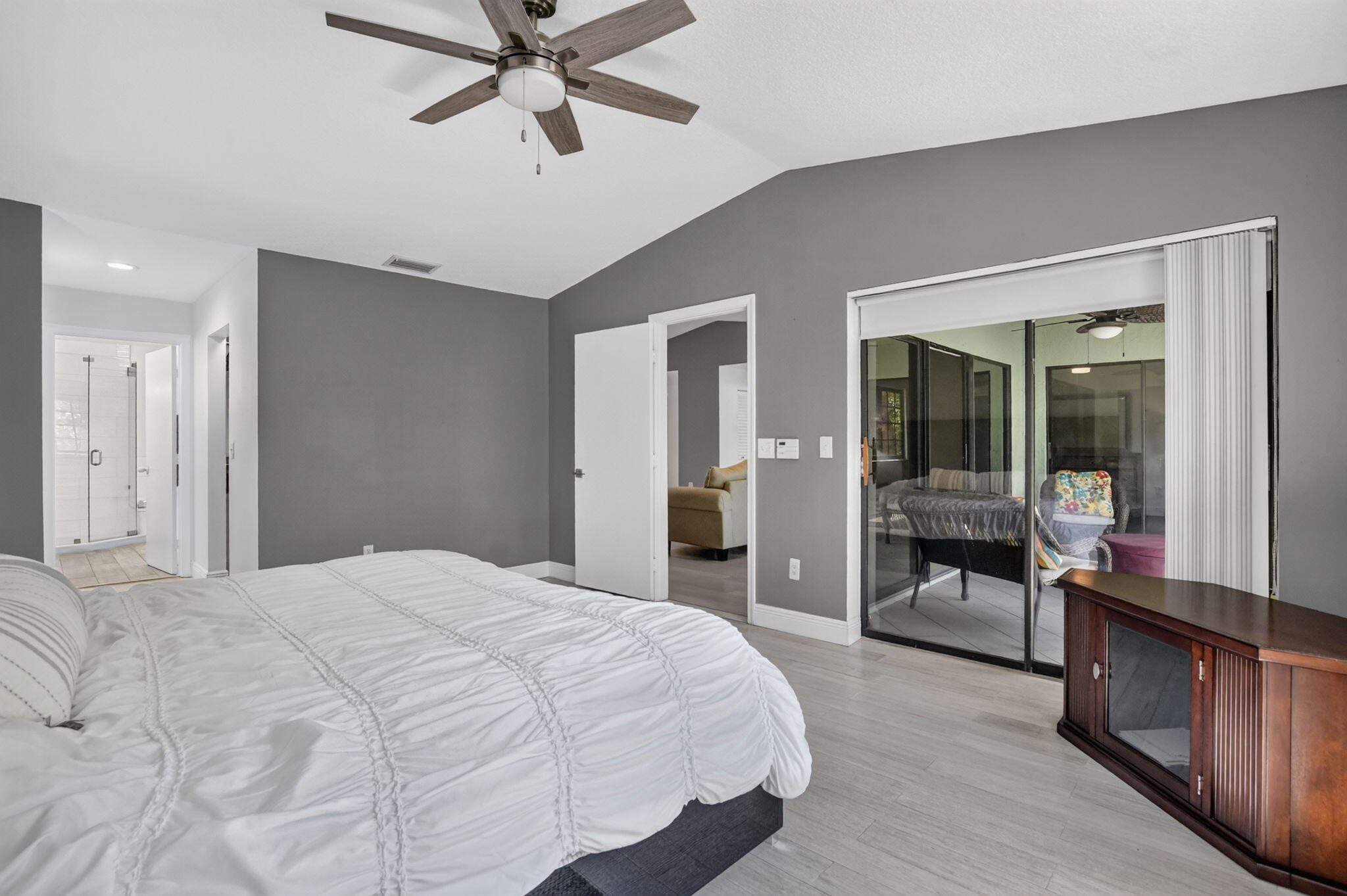 6675 Montego Bay #B, Boca Raton FL 33433