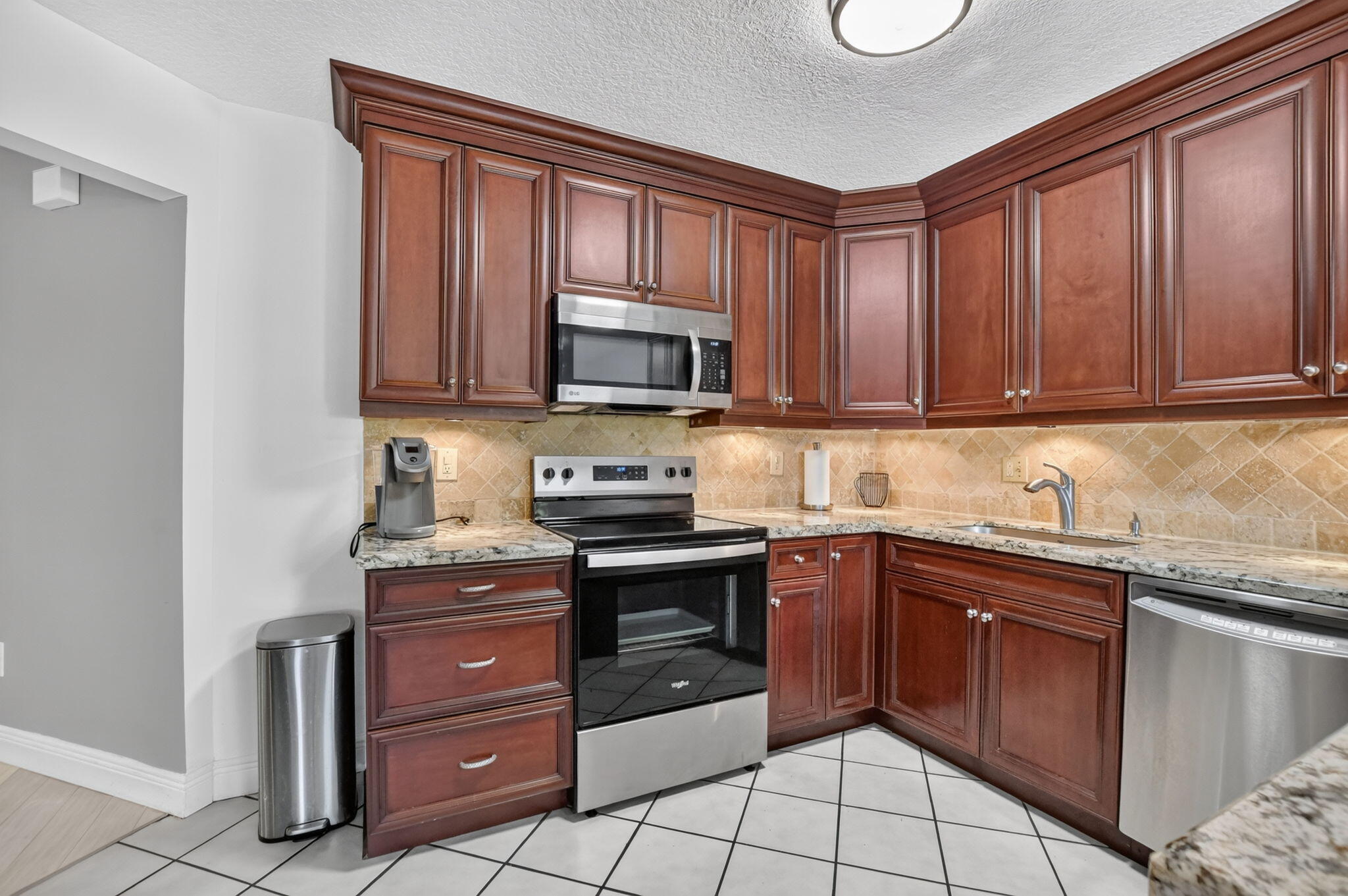 6675 Montego Bay #B, Boca Raton FL 33433