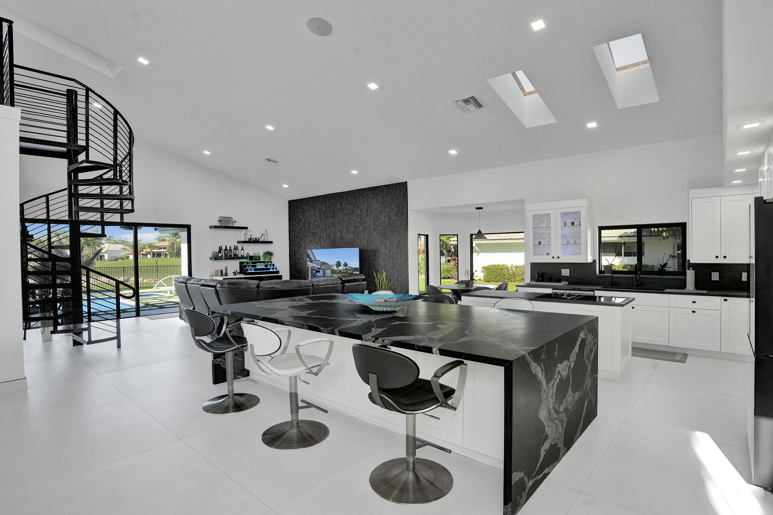 10818 River Glenn, Boca Raton FL 33428