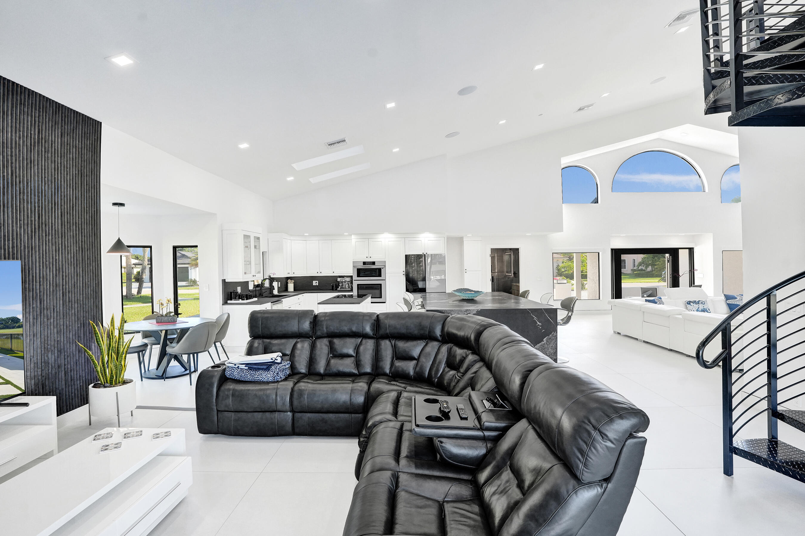 10818 River Glenn, Boca Raton FL 33428