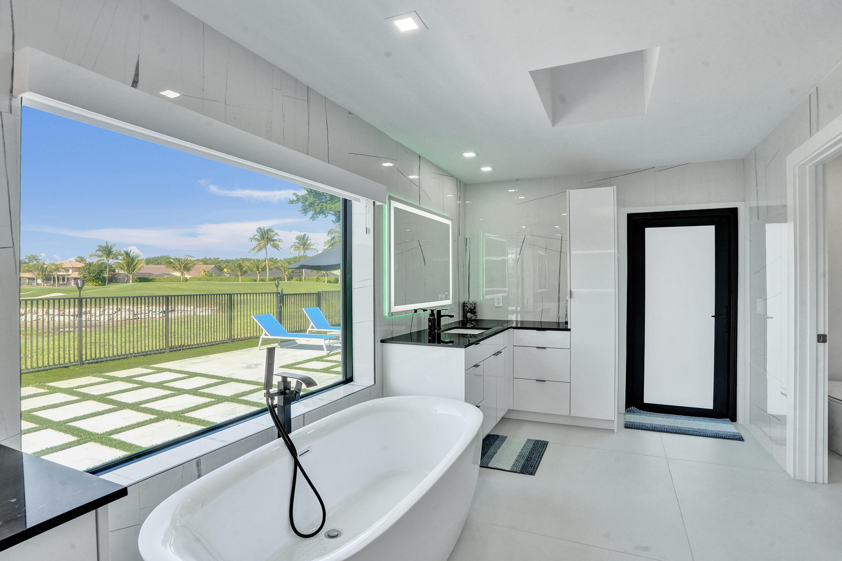 10818 River Glenn, Boca Raton FL 33428