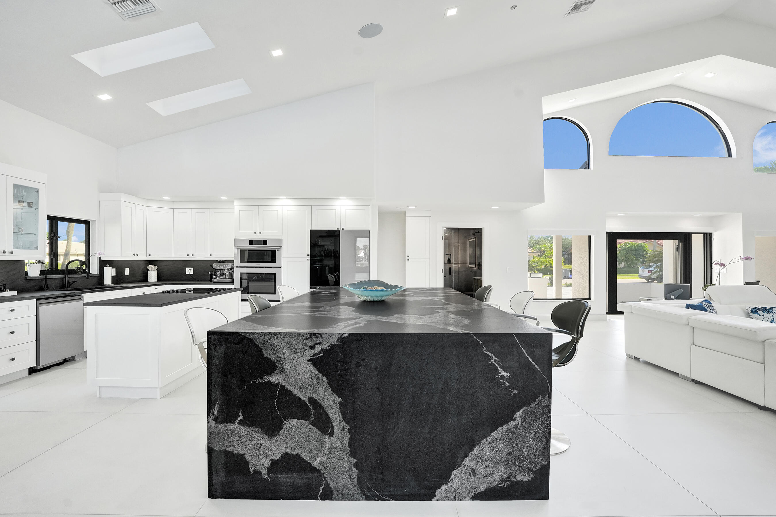 10818 River Glenn, Boca Raton FL 33428