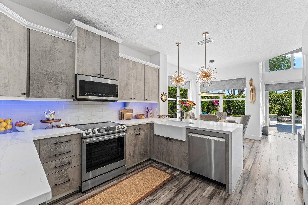 3395 NW 53rd, Boca Raton FL 33496