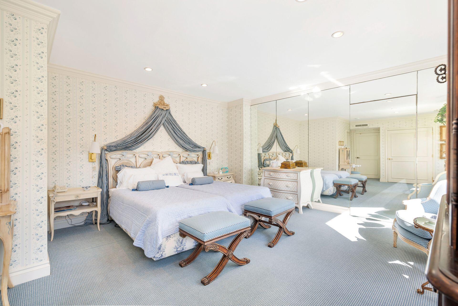 44 Cocoanut #227b, Palm Beach FL 33480