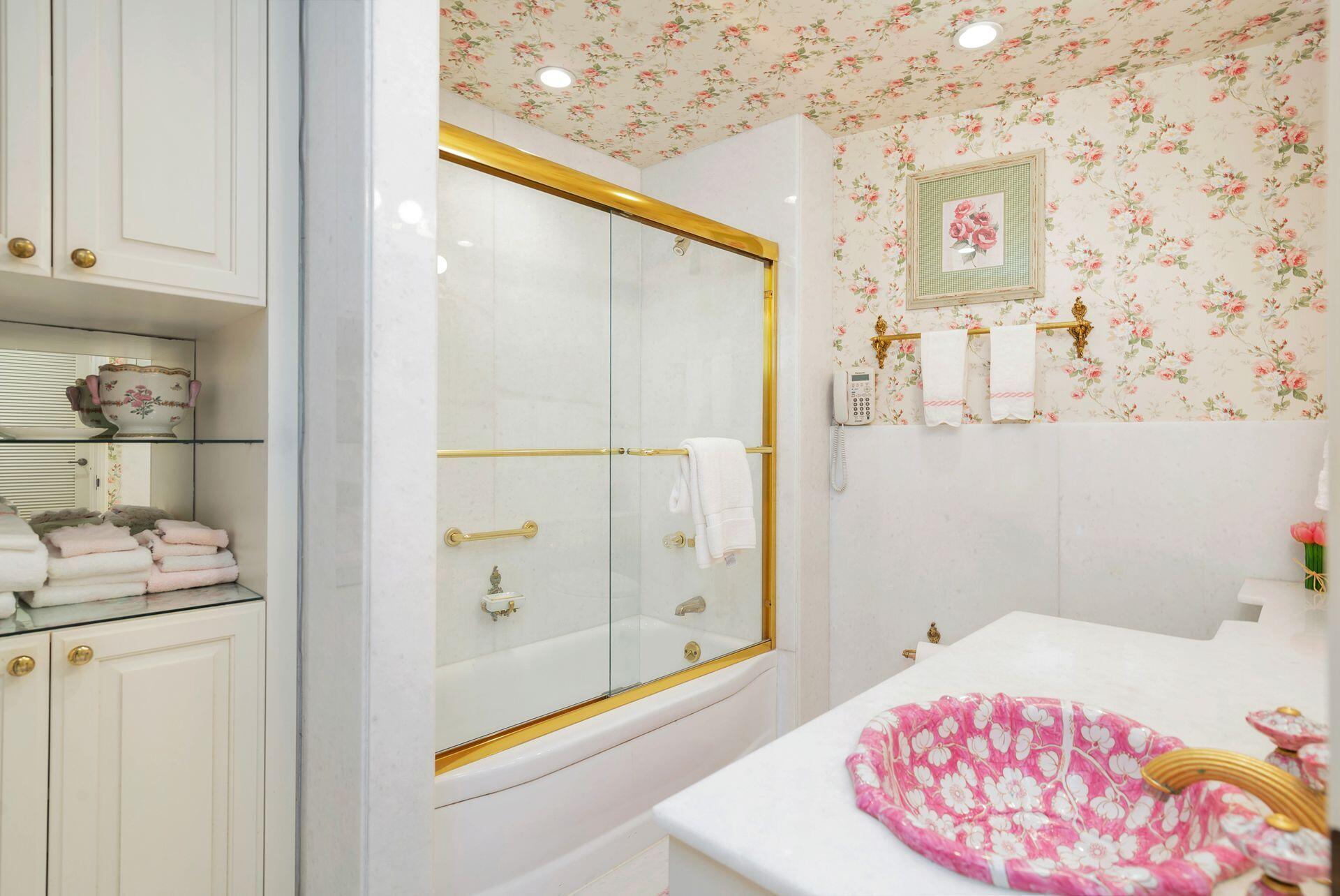 44 Cocoanut #227b, Palm Beach FL 33480